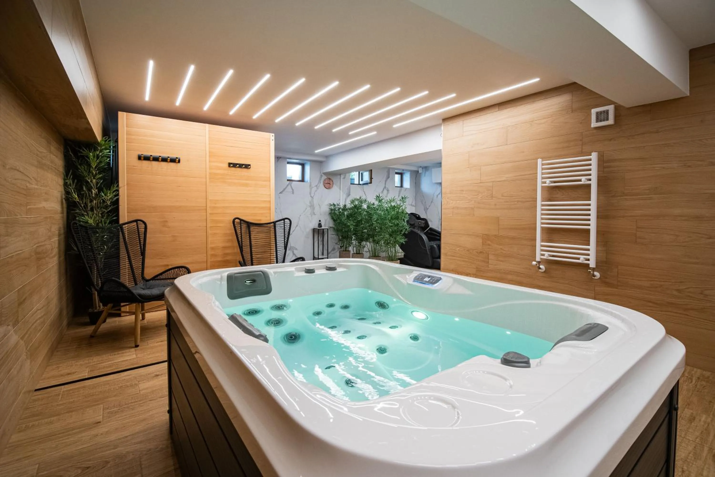 Hot Tub in ARIS Boutique Hotel & SPA