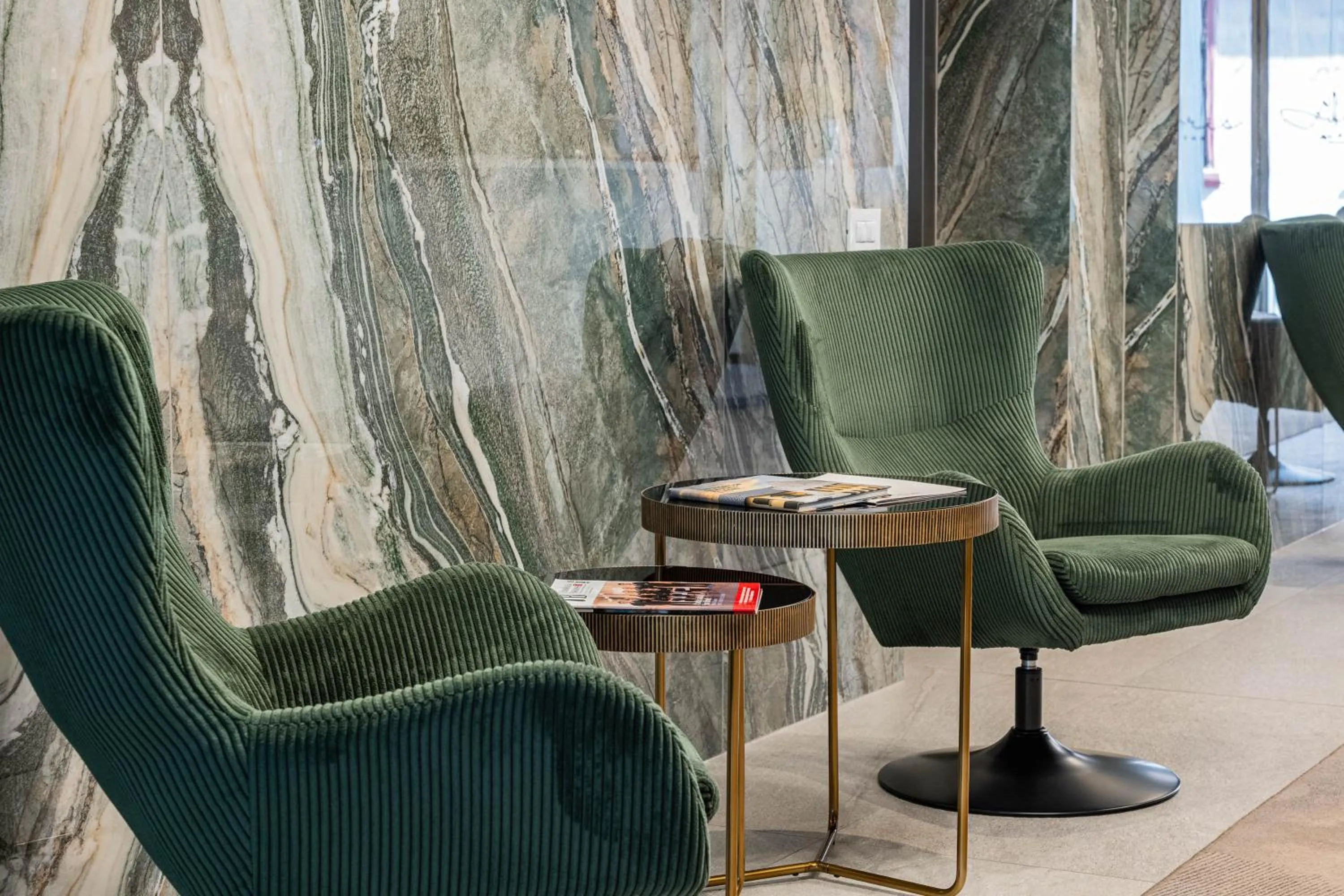 Lobby or reception in ARIS Boutique Hotel & SPA