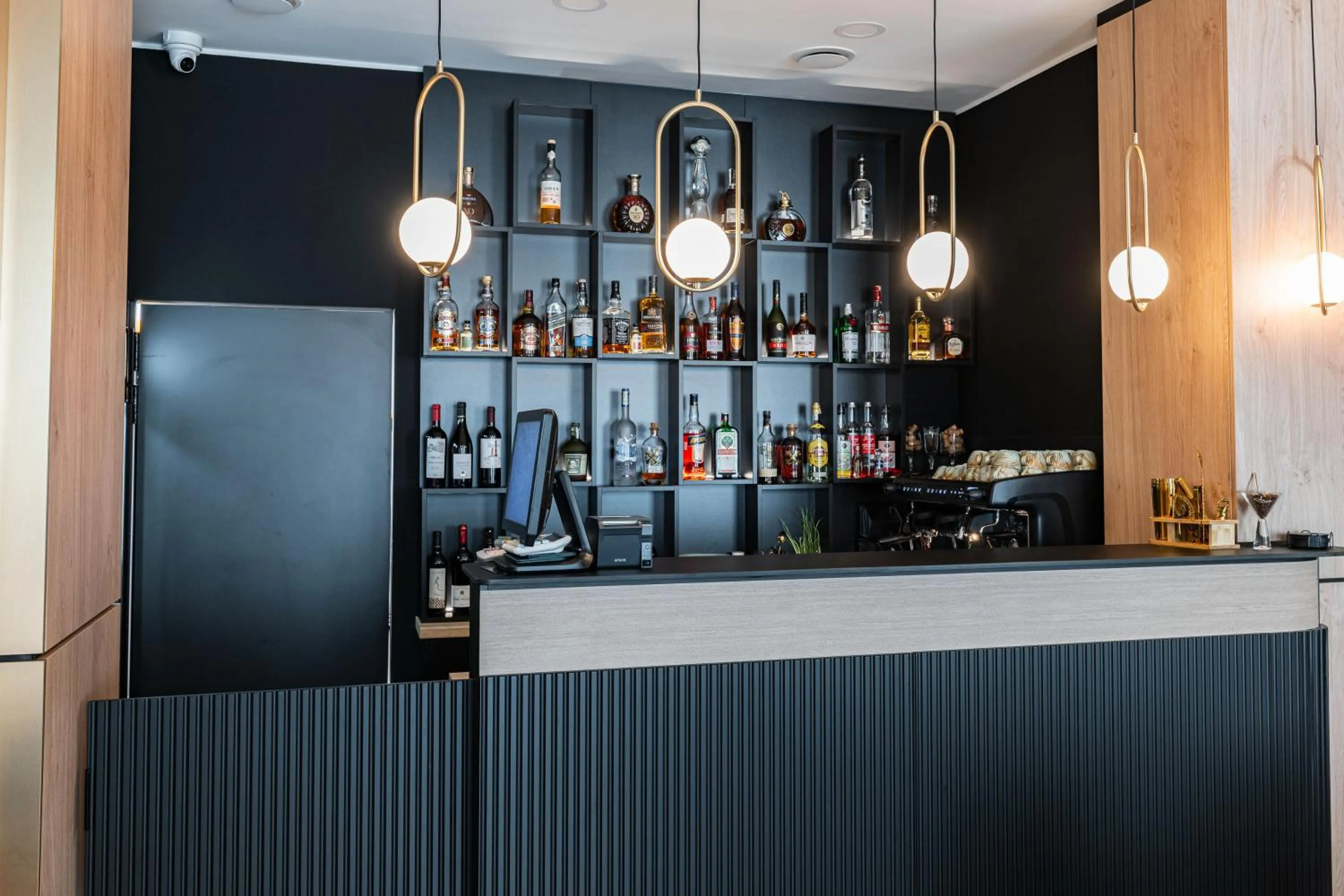 Lounge or bar in ARIS Boutique Hotel & SPA