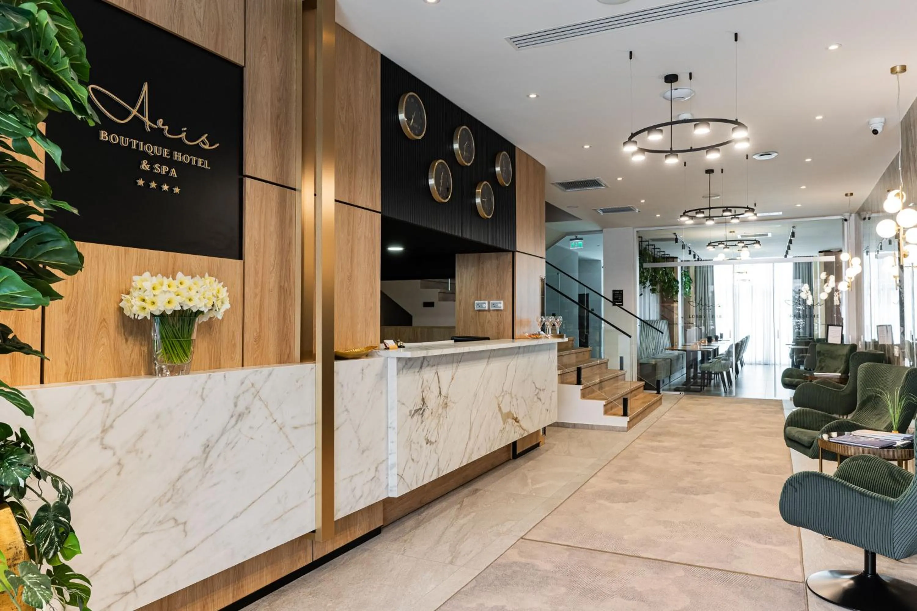 Lobby or reception in ARIS Boutique Hotel & SPA