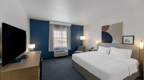 Spark by Hilton Tuscumbia Muscle Shoals