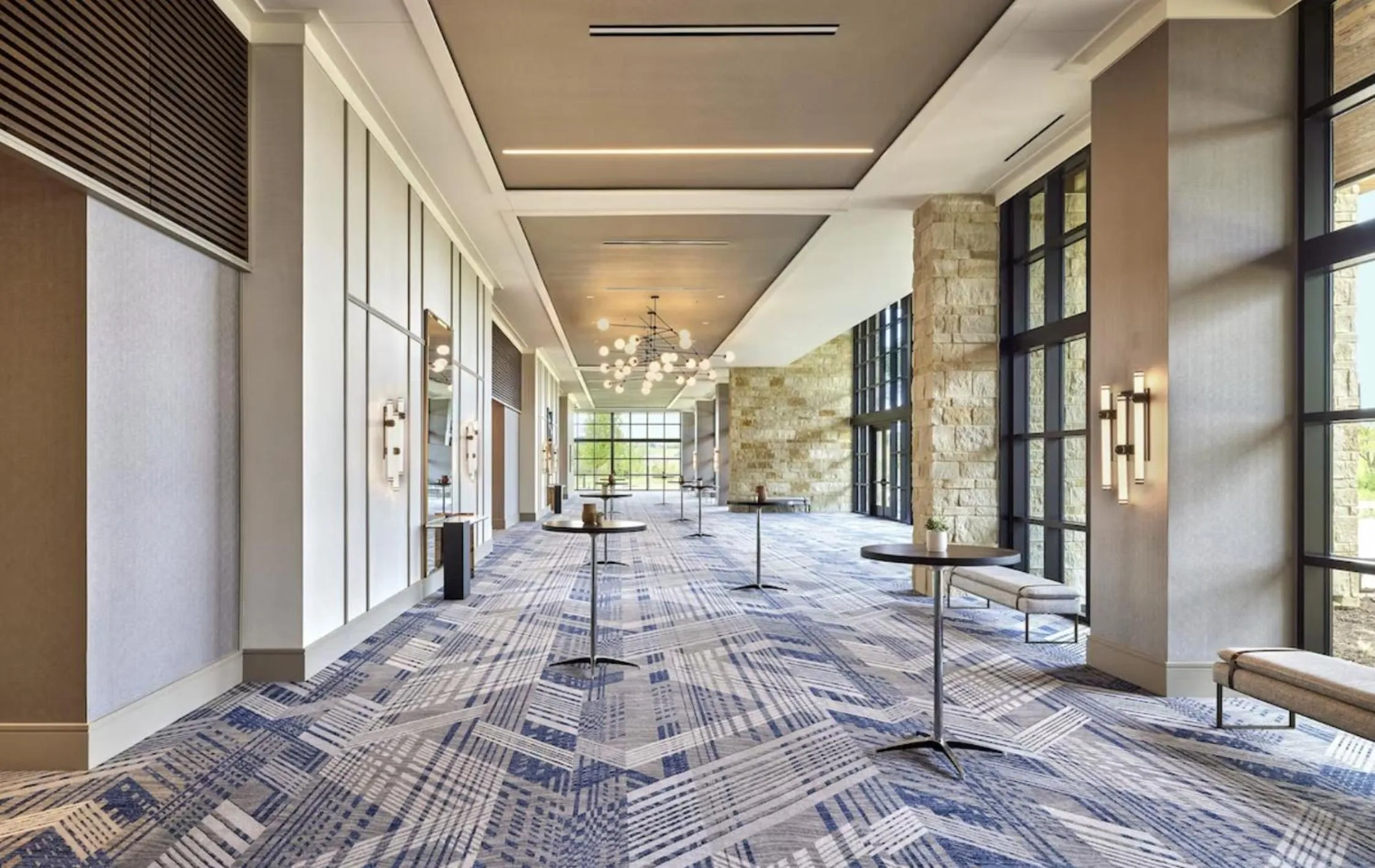 Meeting/conference room in Omni PGA Frisco Resort by Suiteness