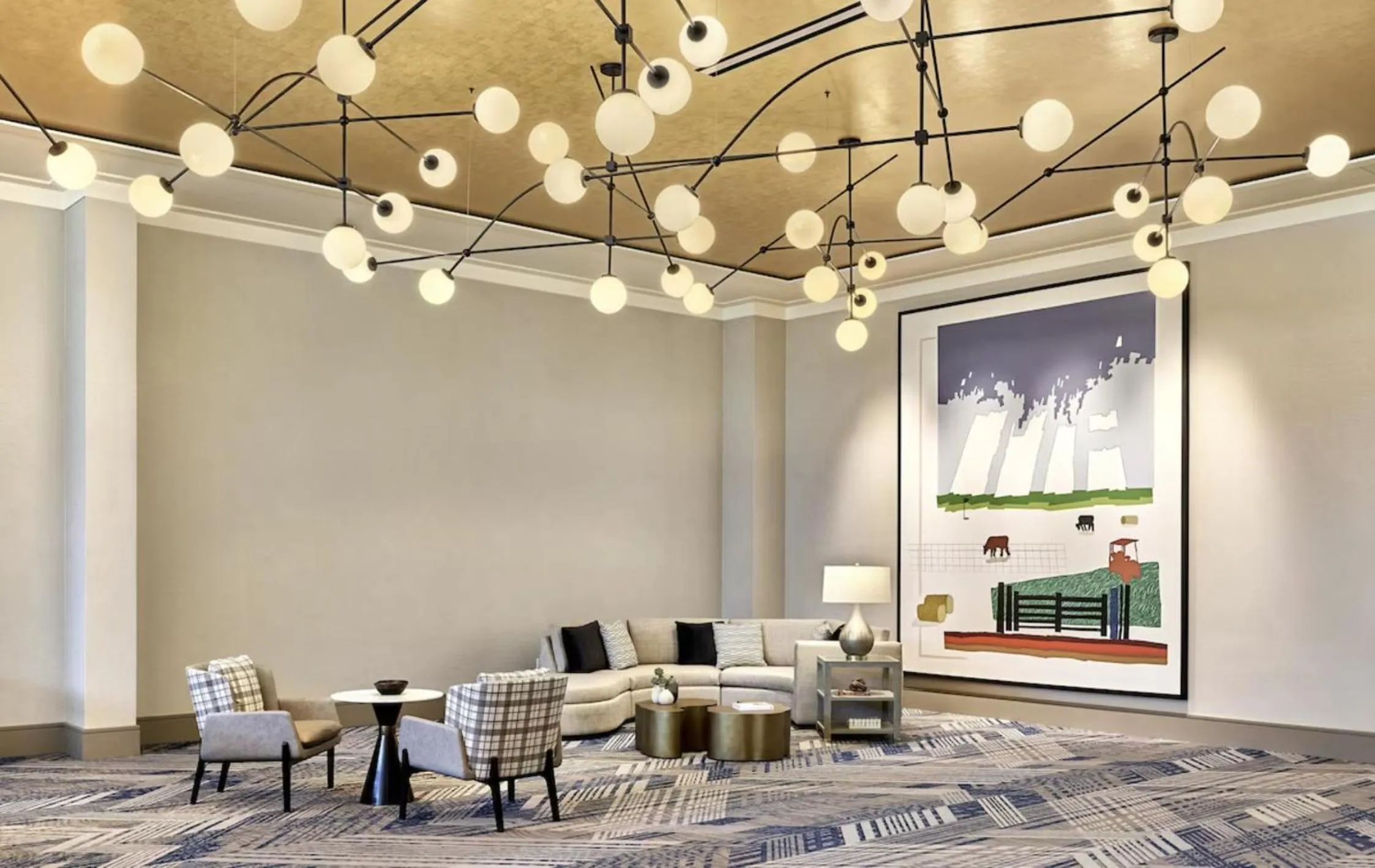 Meeting/conference room in Omni PGA Frisco Resort by Suiteness