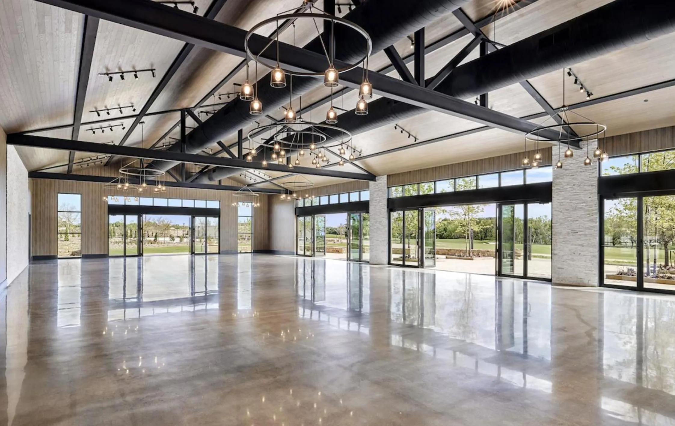 Meeting/conference room in Omni PGA Frisco Resort by Suiteness