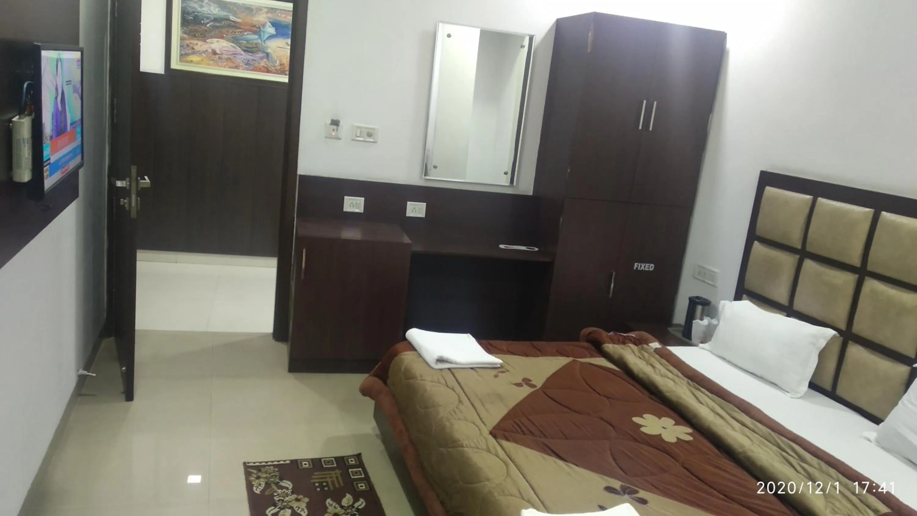 Bed in Hotel Popular