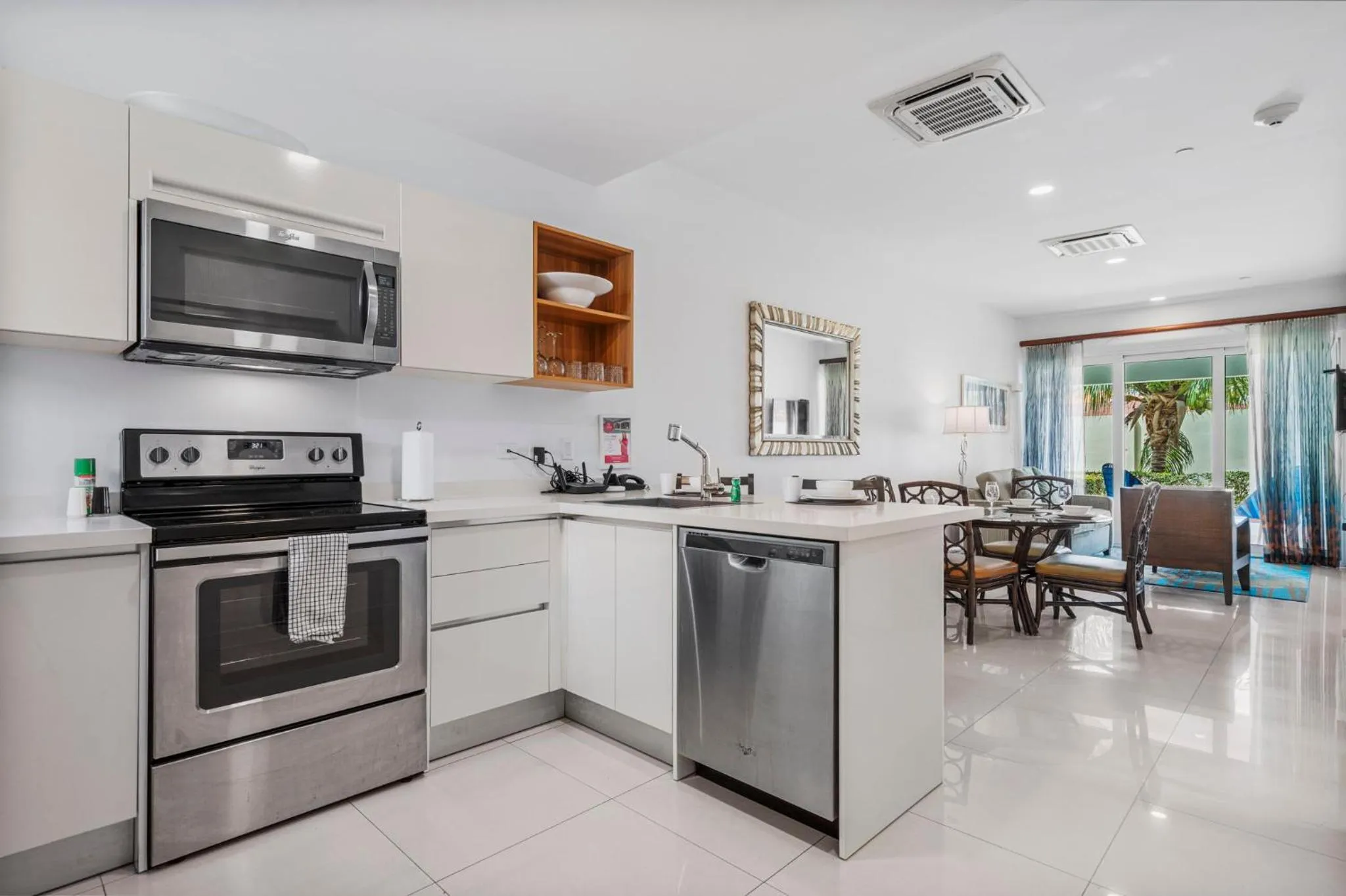 Kitchen or kitchenette in Aruba's Life Residences