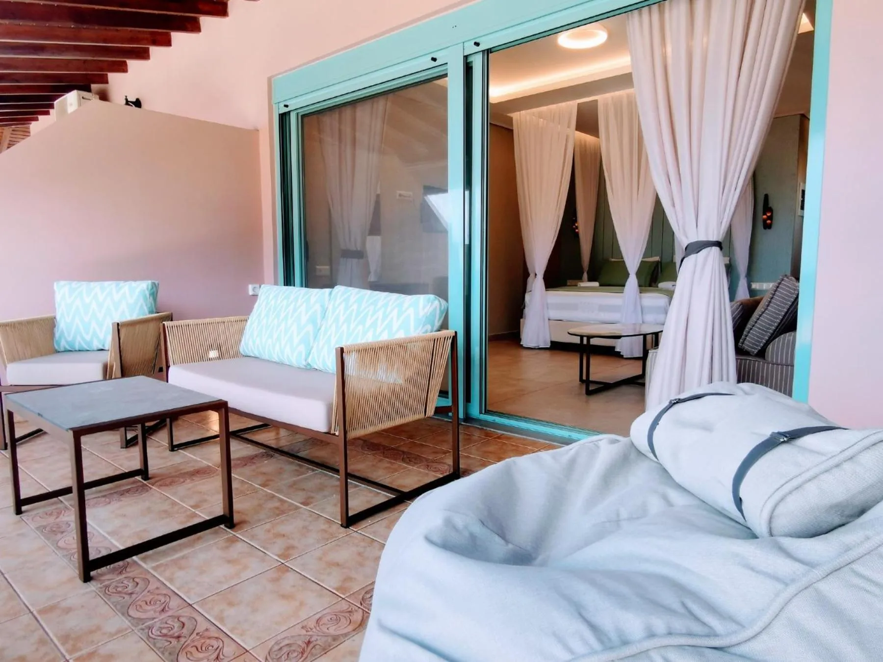 Bed in The Ionian View
