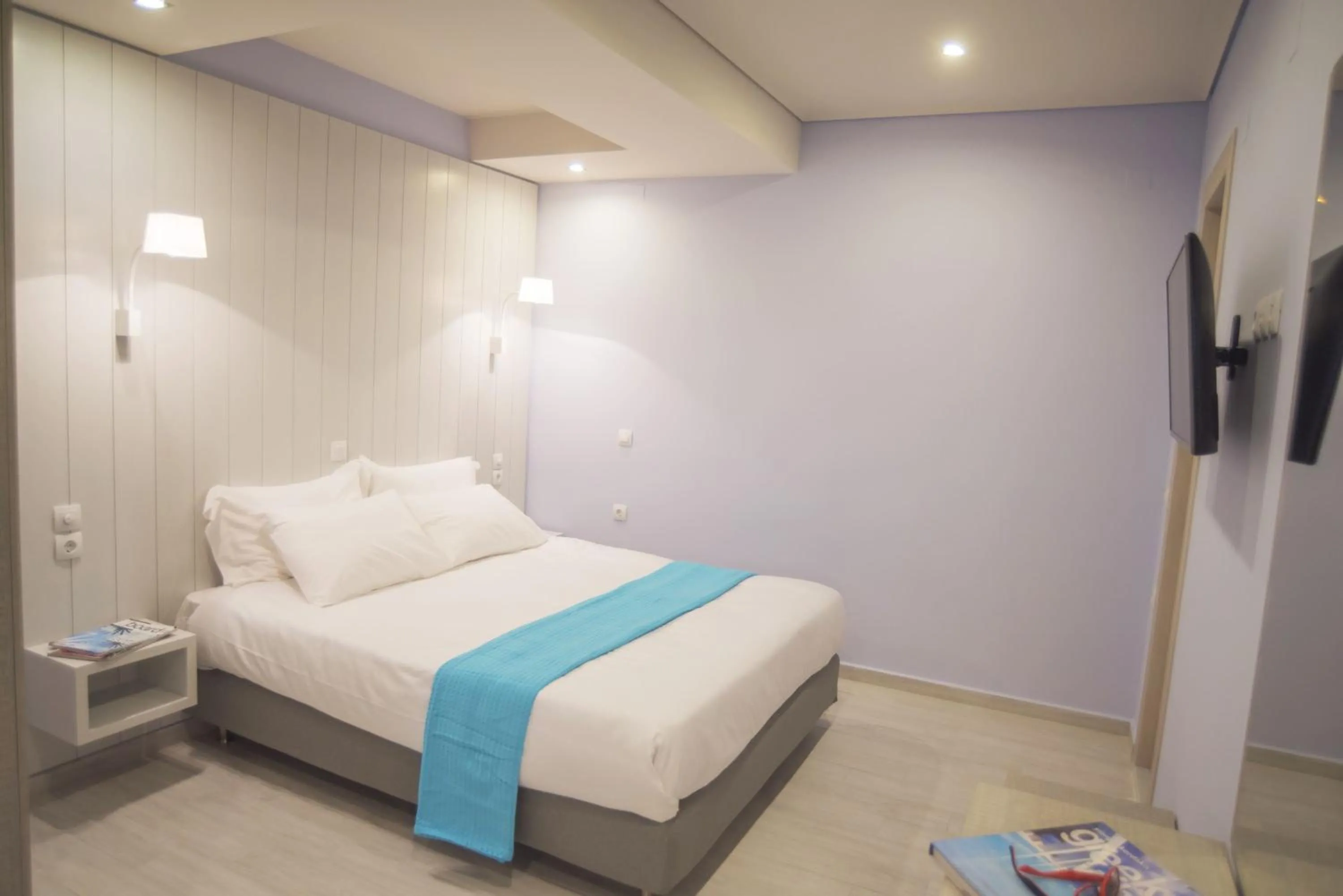 Bed in The Ionian View