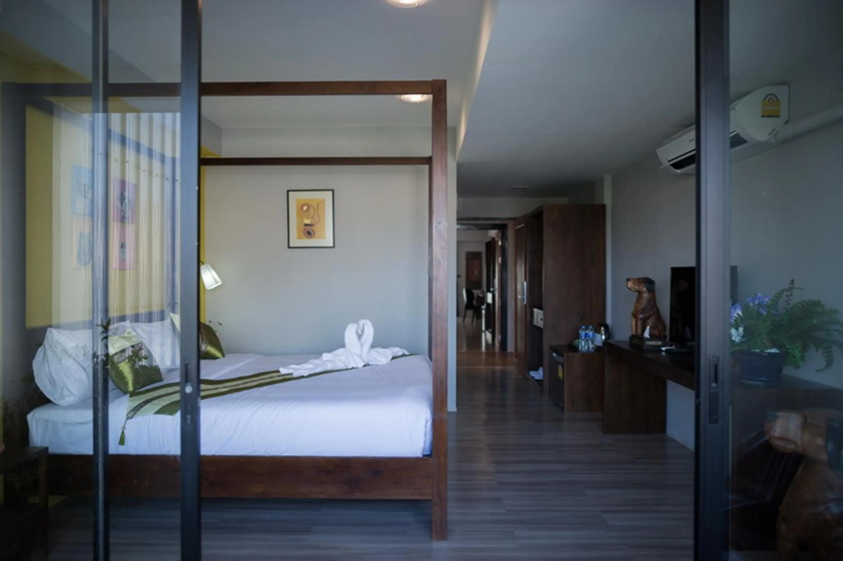 Bed in Big Tree Old Town Hotel