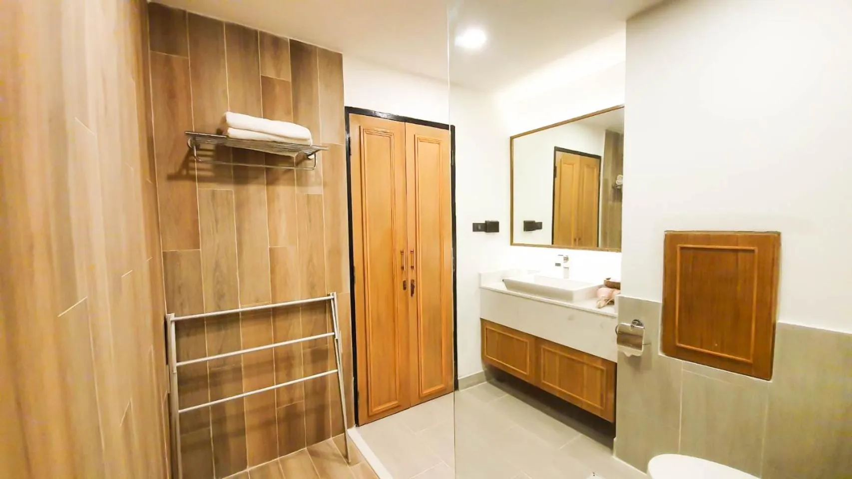 Bathroom in Big Tree Old Town Hotel