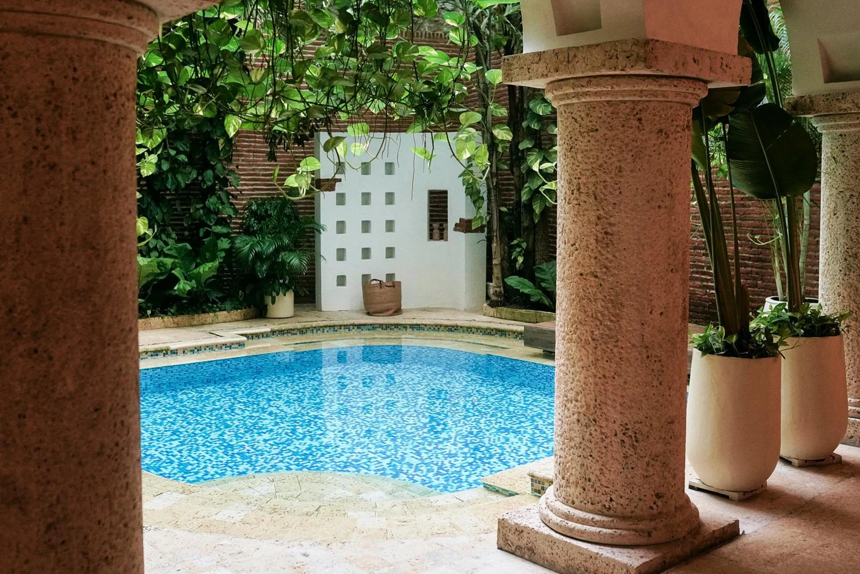 Swimming pool in Hotel Boutique Patio Corao