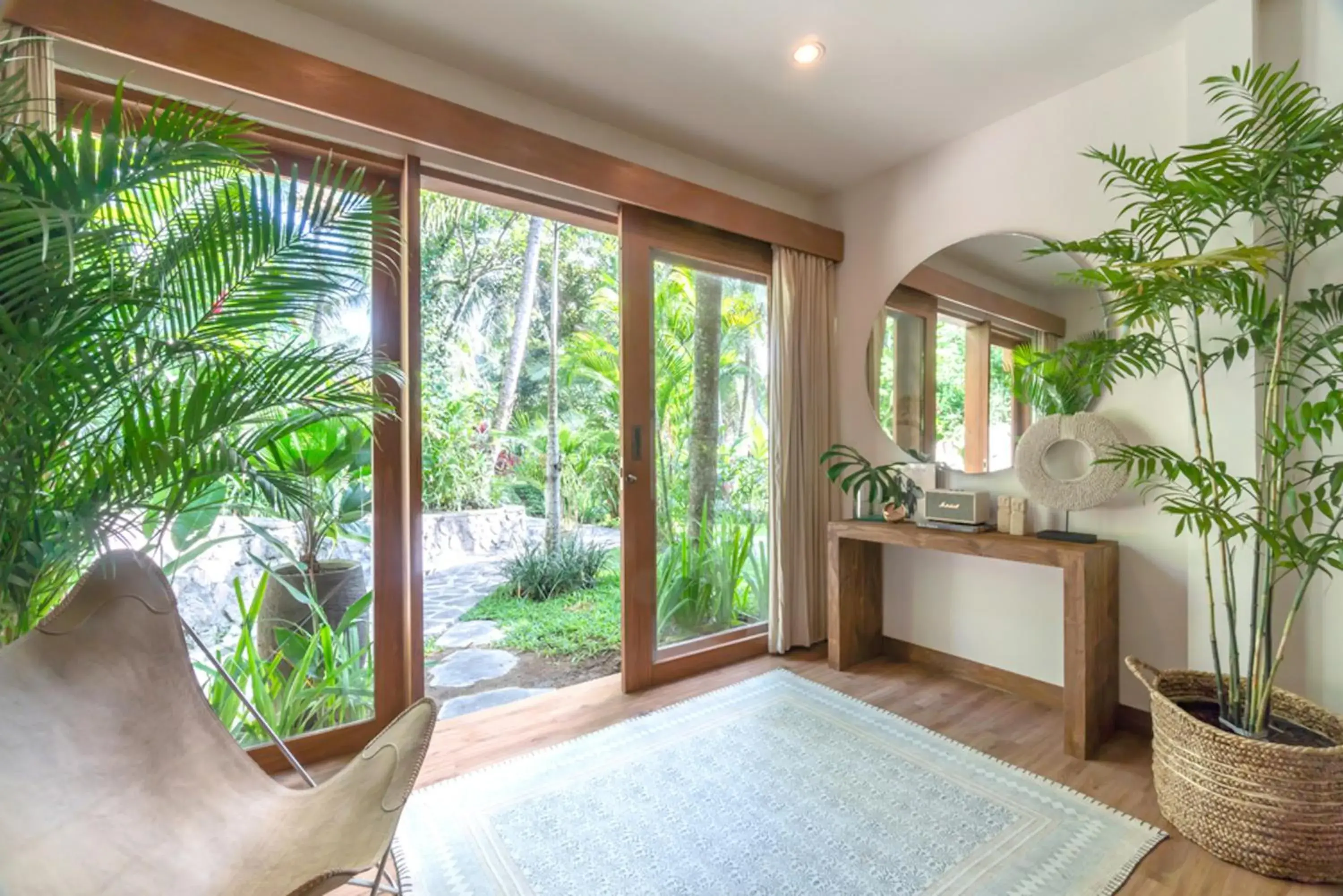 Garden view in Soulshine Resort Ubud, Bali Garden view in Soulshine Resort Ubud, Bali