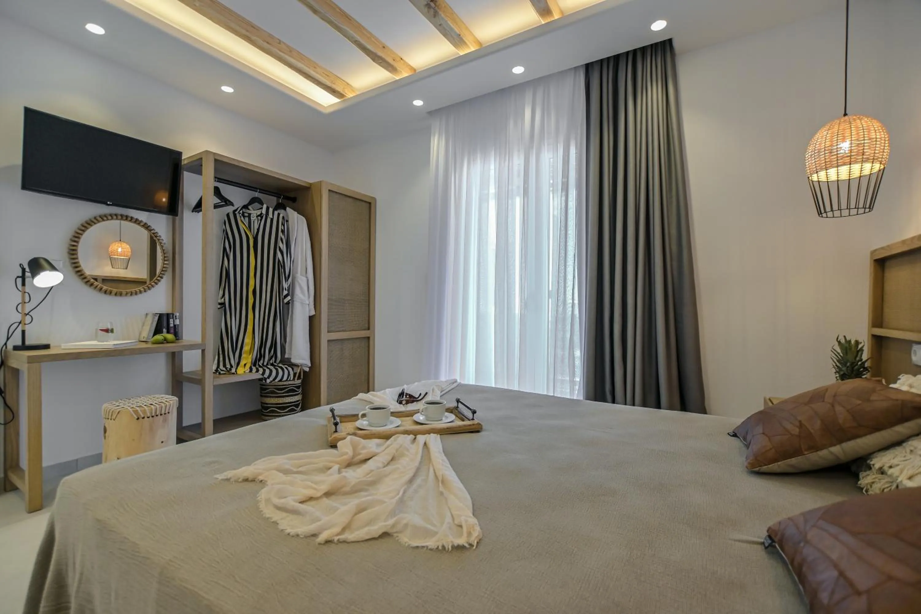 Bedroom, Bed in Sea & Olives Suites Hotel and Villas