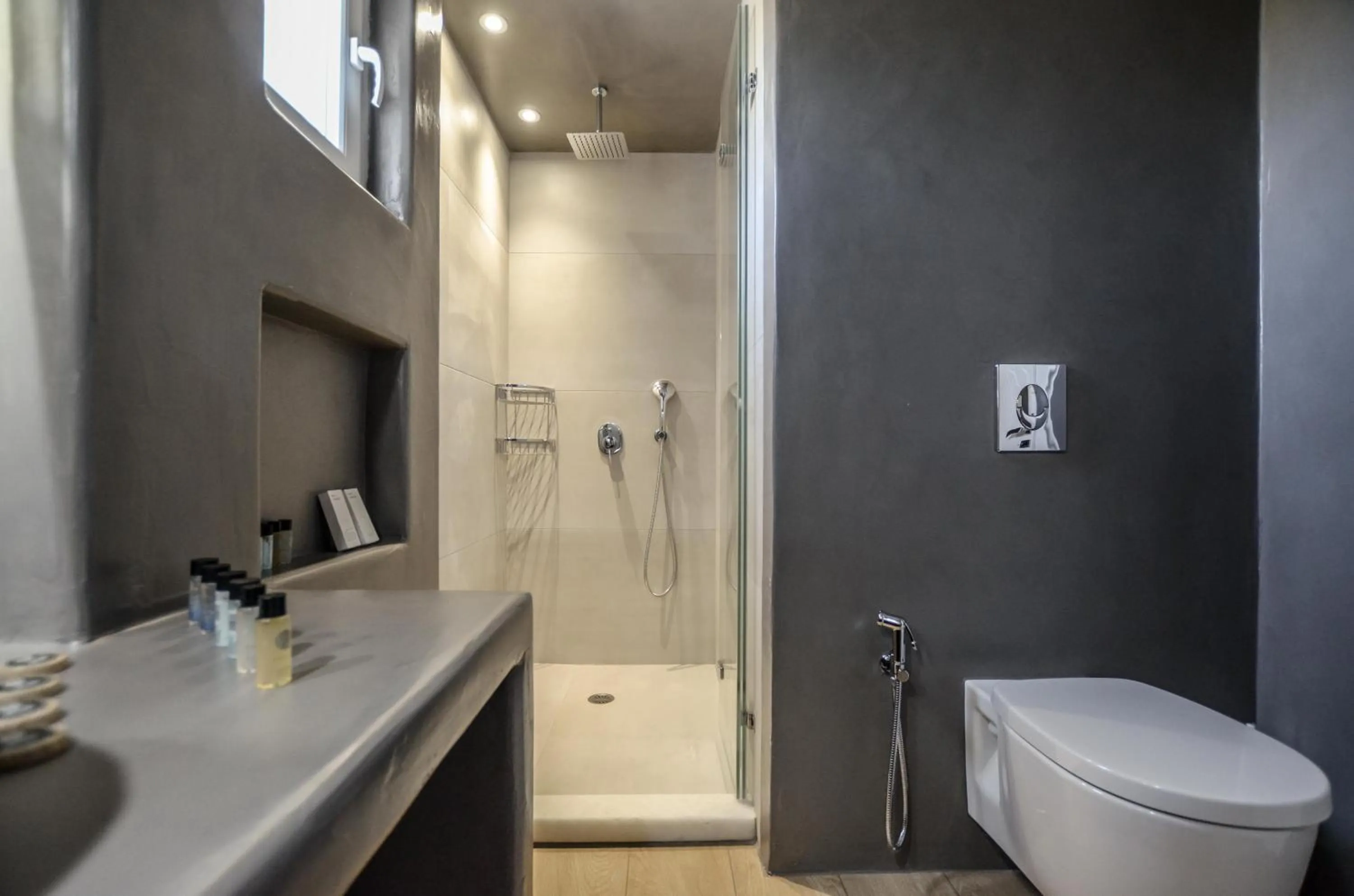 Shower in Sea & Olives Suites Hotel and Villas