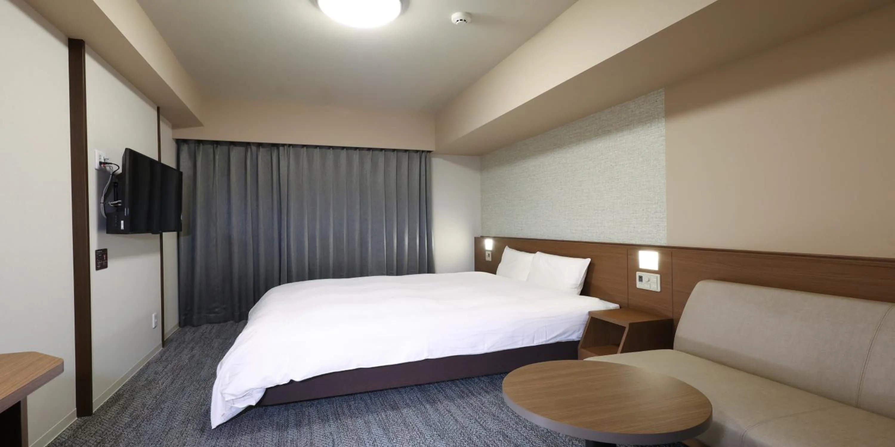 Photo of the whole room, Bed in Dormy Inn Tsuruga Natural Hot Spring