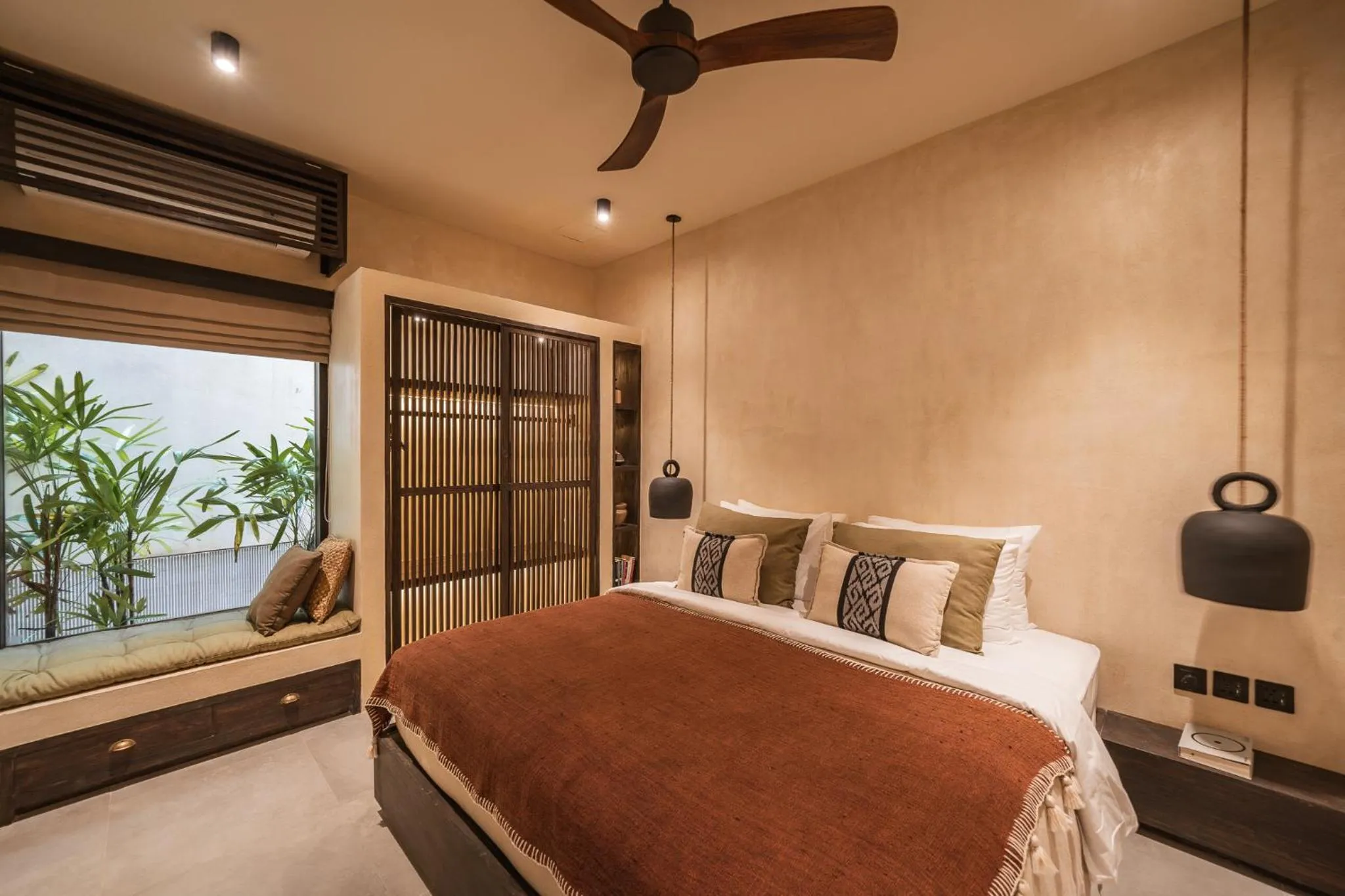 Bed in Bedouin House Pererenan