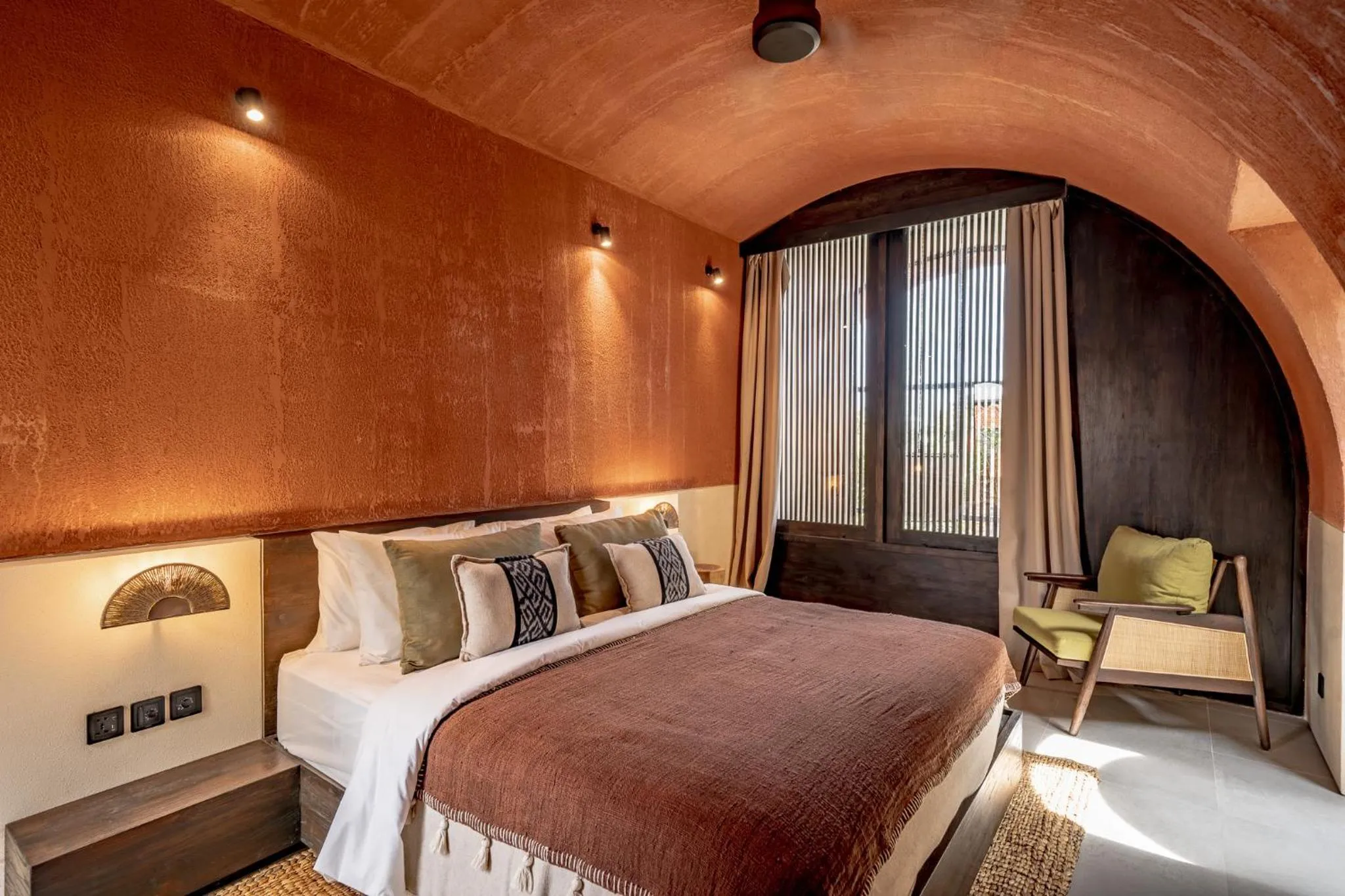 Bed in Bedouin House Pererenan