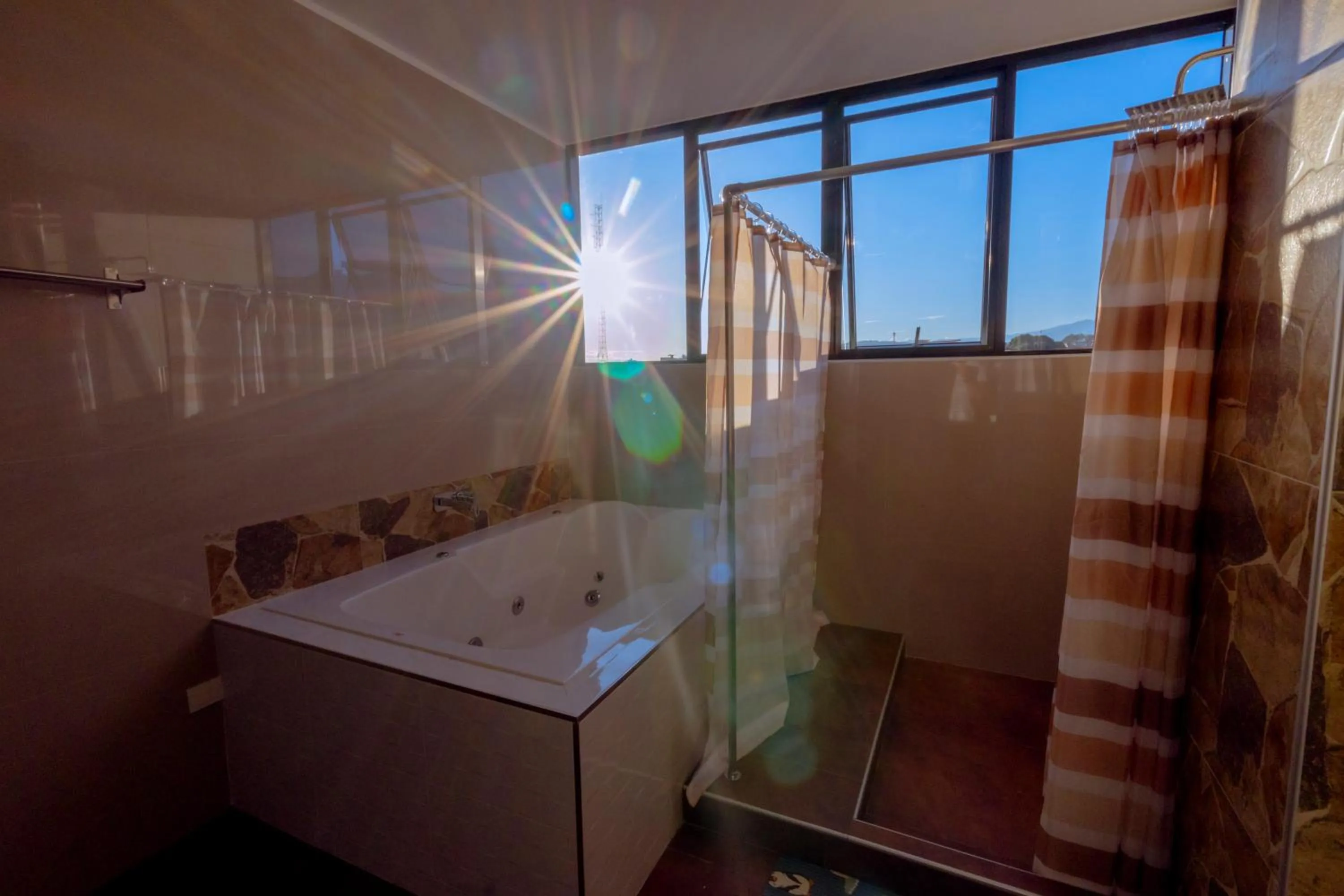 Hotel El Tambo de Tarapoto-Perú