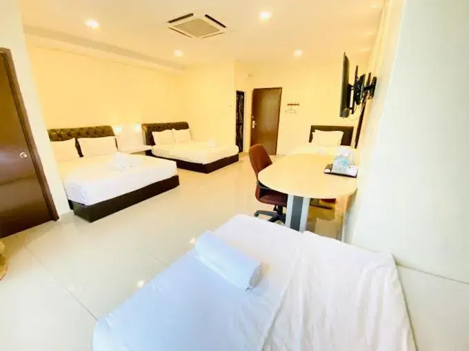 Deluxe Family Room in Sunsega Hotel Deluxe Family Room in Sunsega Hotel