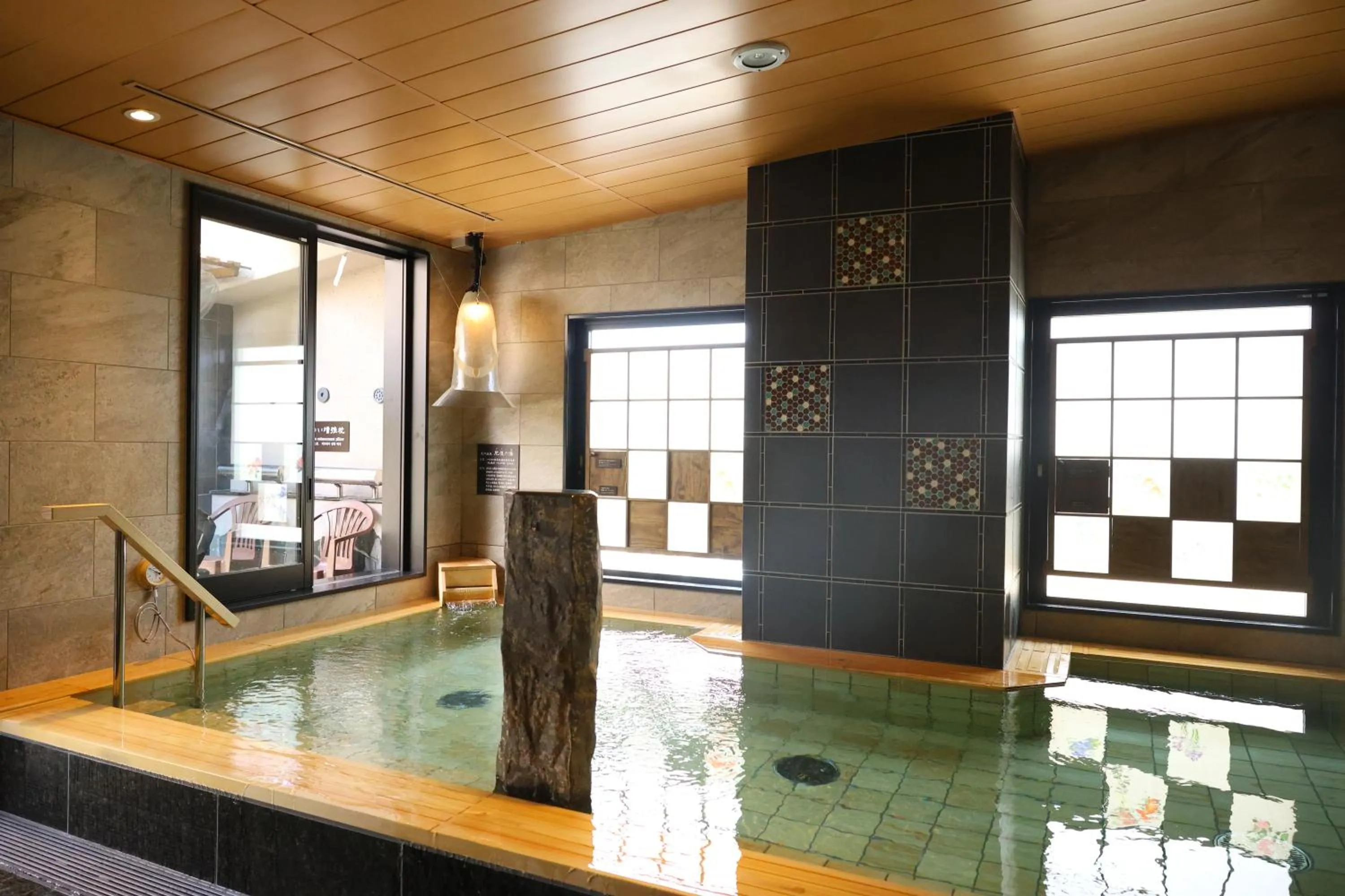 Public Bath in Natural Hot Spring Higo no Yu Onyado Nono Kumamoto