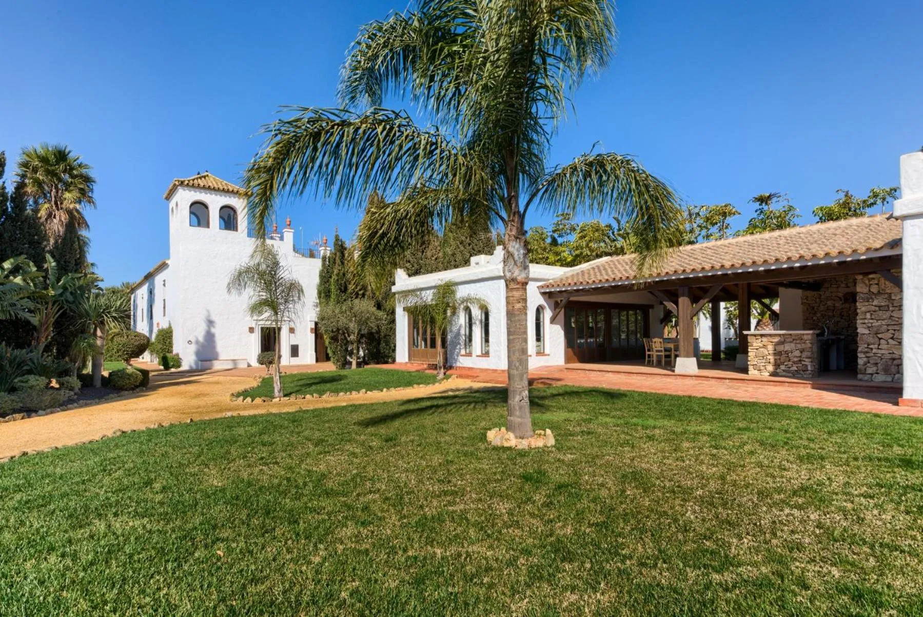 Hacienda Roche Viejo