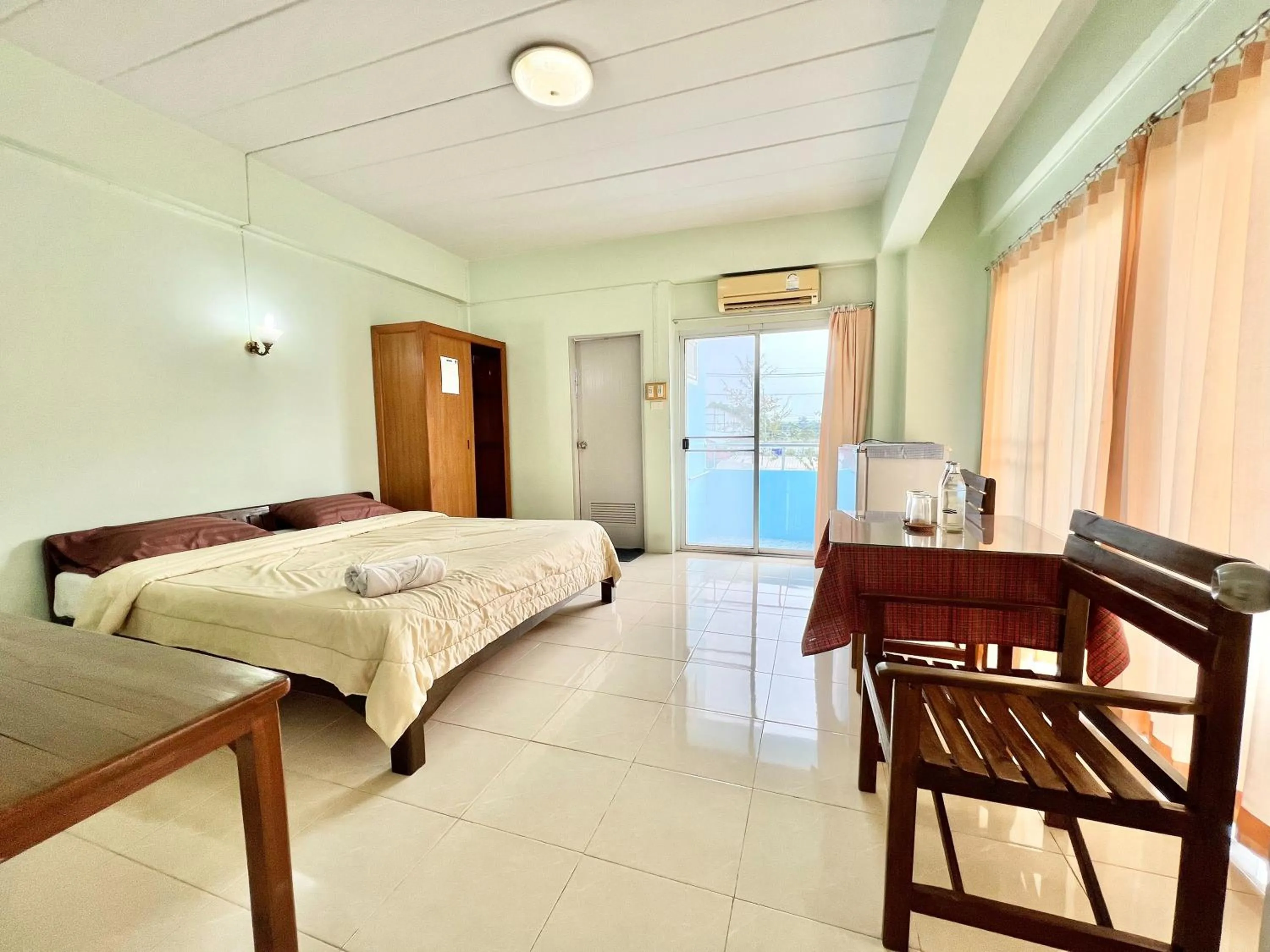 Bed in Sunshine Place Udon