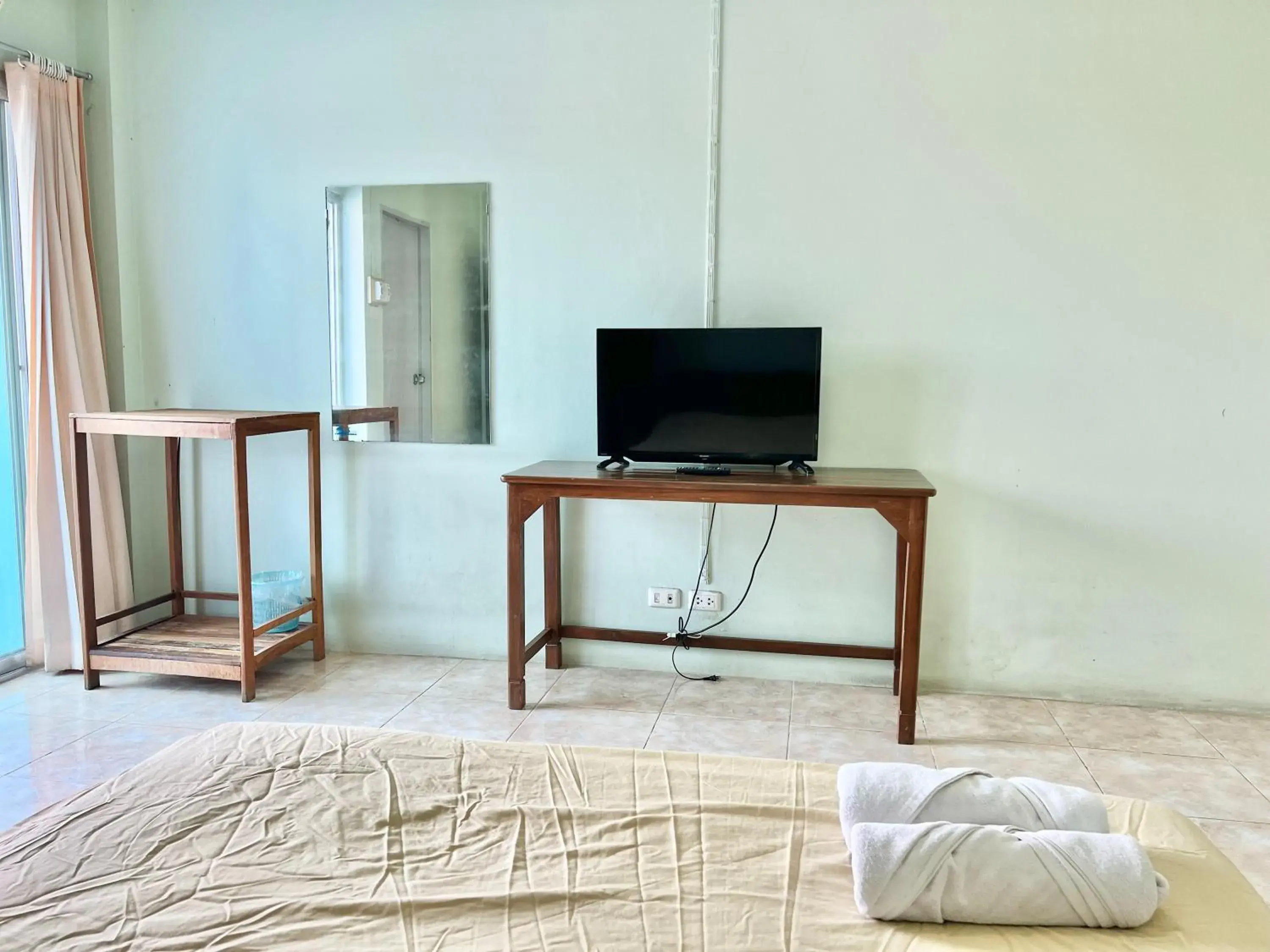 TV and multimedia, Bed in Sunshine Place Udon TV and multimedia, Bed in Sunshine Place Udon