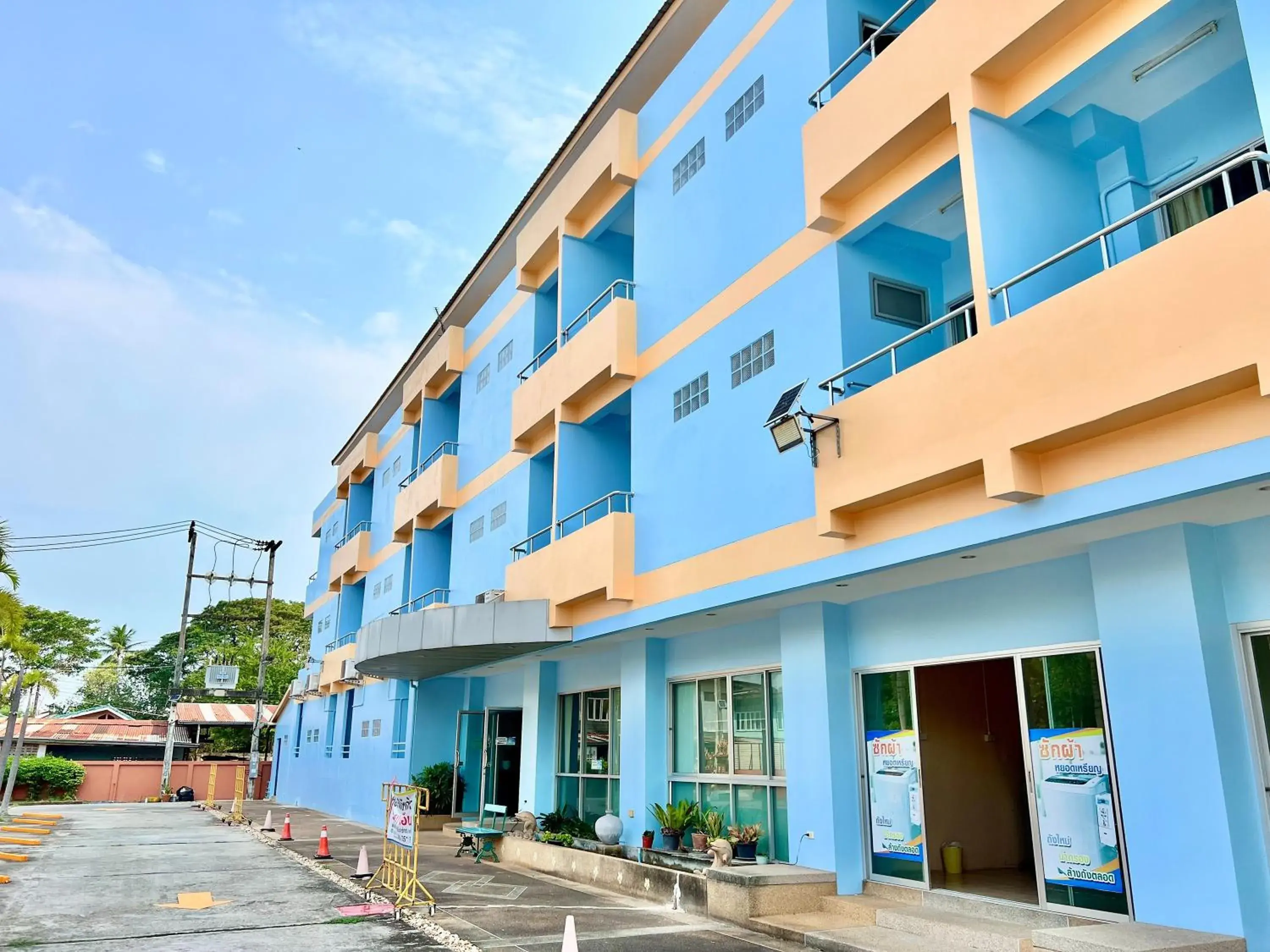 Property building in Sunshine Place Udon Property building in Sunshine Place Udon