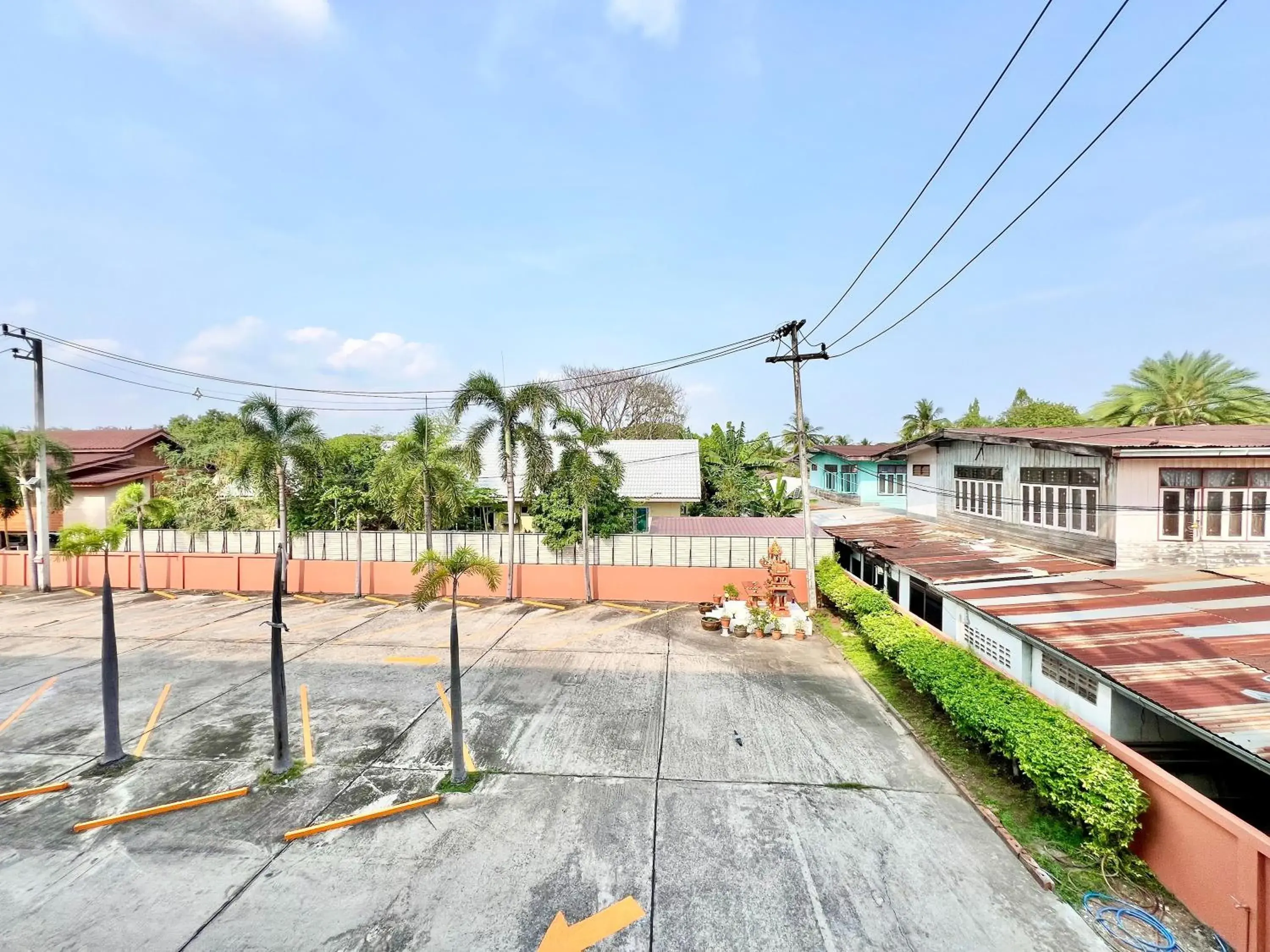 Property building in Sunshine Place Udon Property building in Sunshine Place Udon