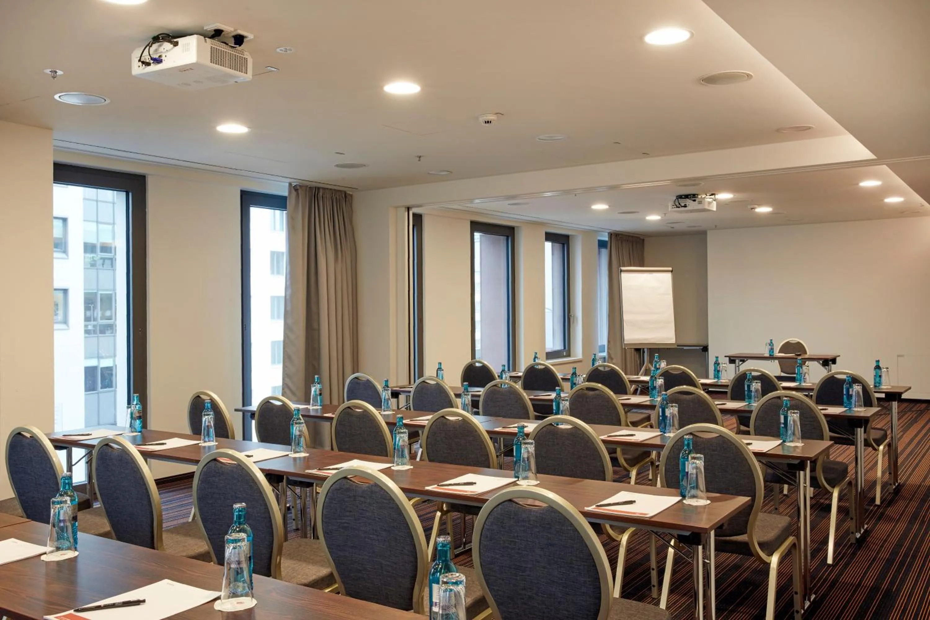 Meeting/conference room in HYPERION Hotel Hamburg City, Trademark Collection by Wyndham