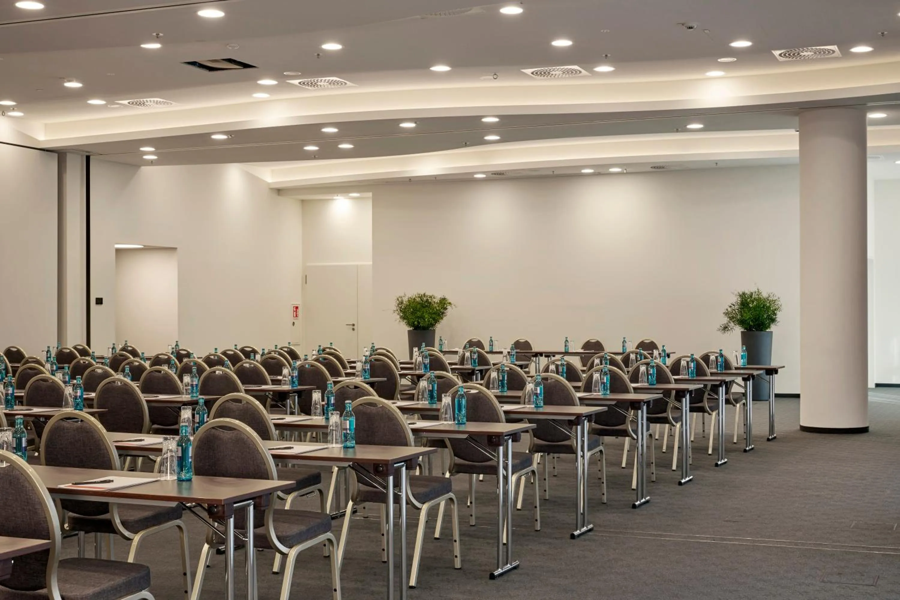 Meeting/conference room in HYPERION Hotel Hamburg City, Trademark Collection by Wyndham