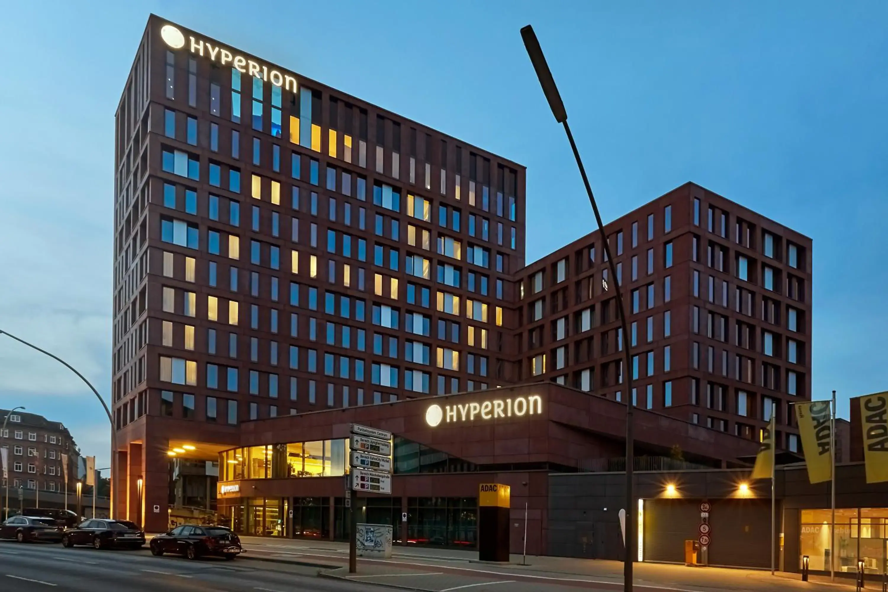 Property building in HYPERION Hotel Hamburg City, Trademark Collection by Wyndham Property building in HYPERION Hotel Hamburg City, Trademark Collection by Wyndham