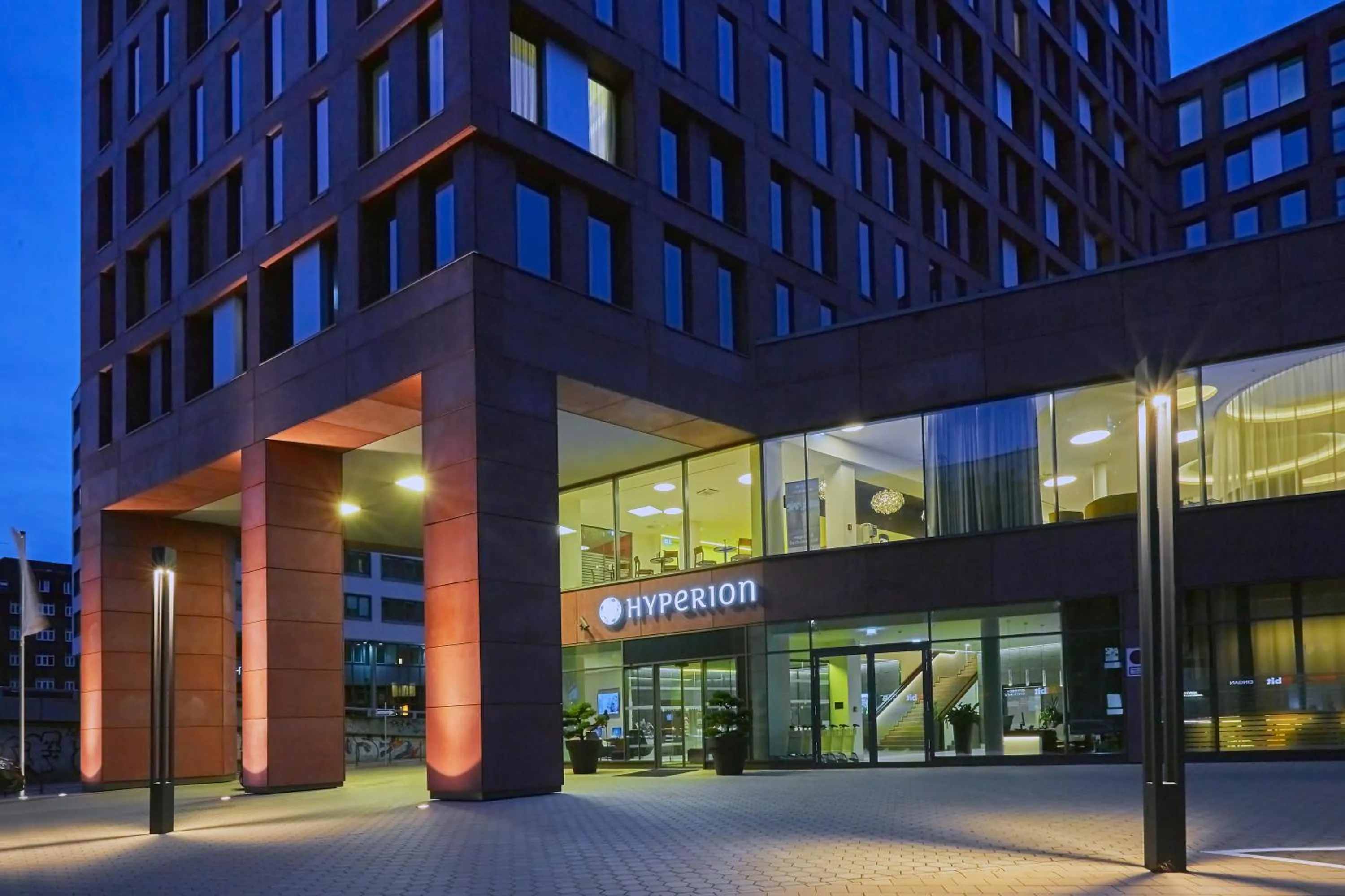 Facade/entrance in HYPERION Hotel Hamburg City, Trademark Collection by Wyndham