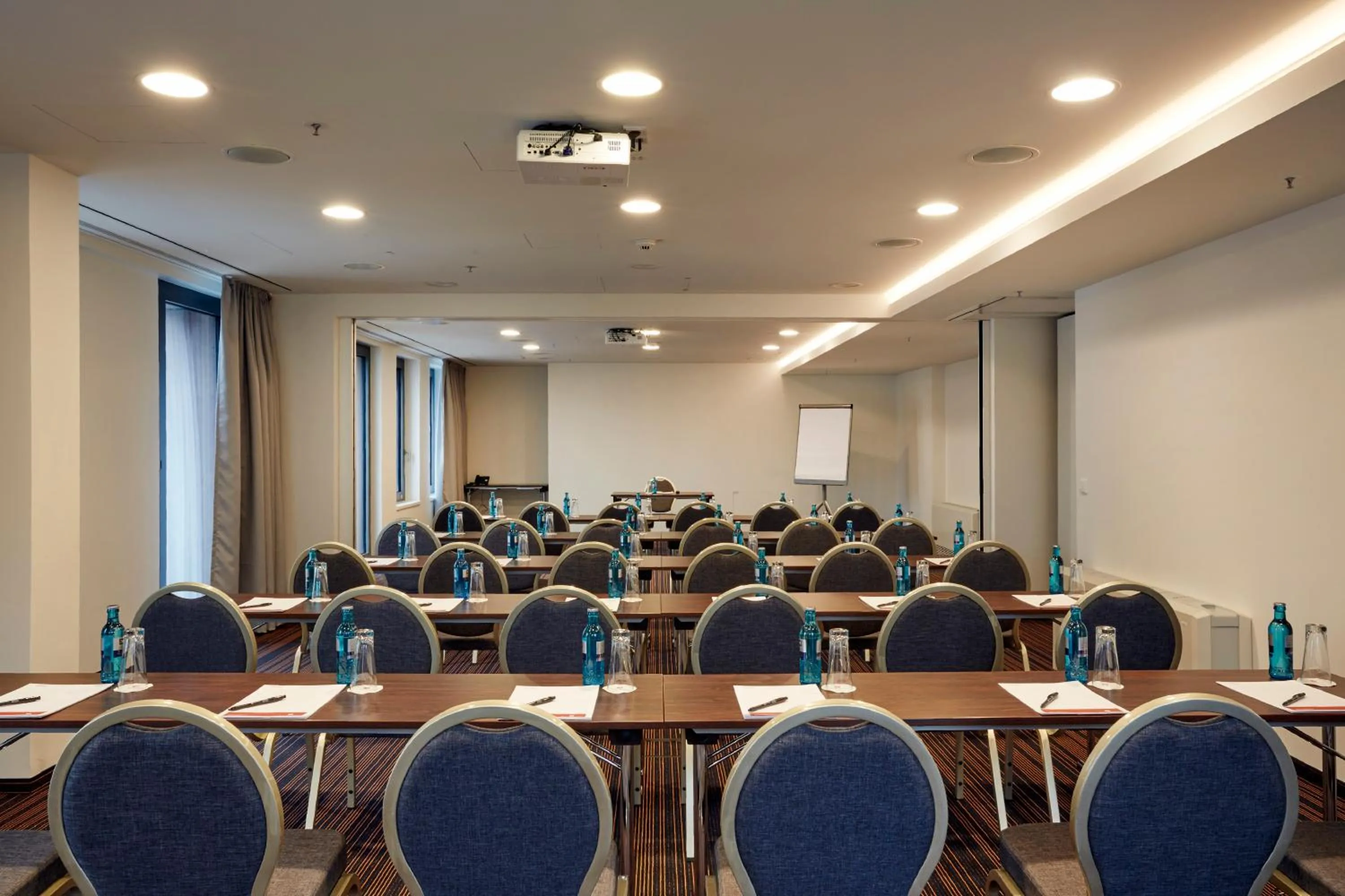 Banquet/Function facilities in HYPERION Hotel Hamburg City, Trademark Collection by Wyndham