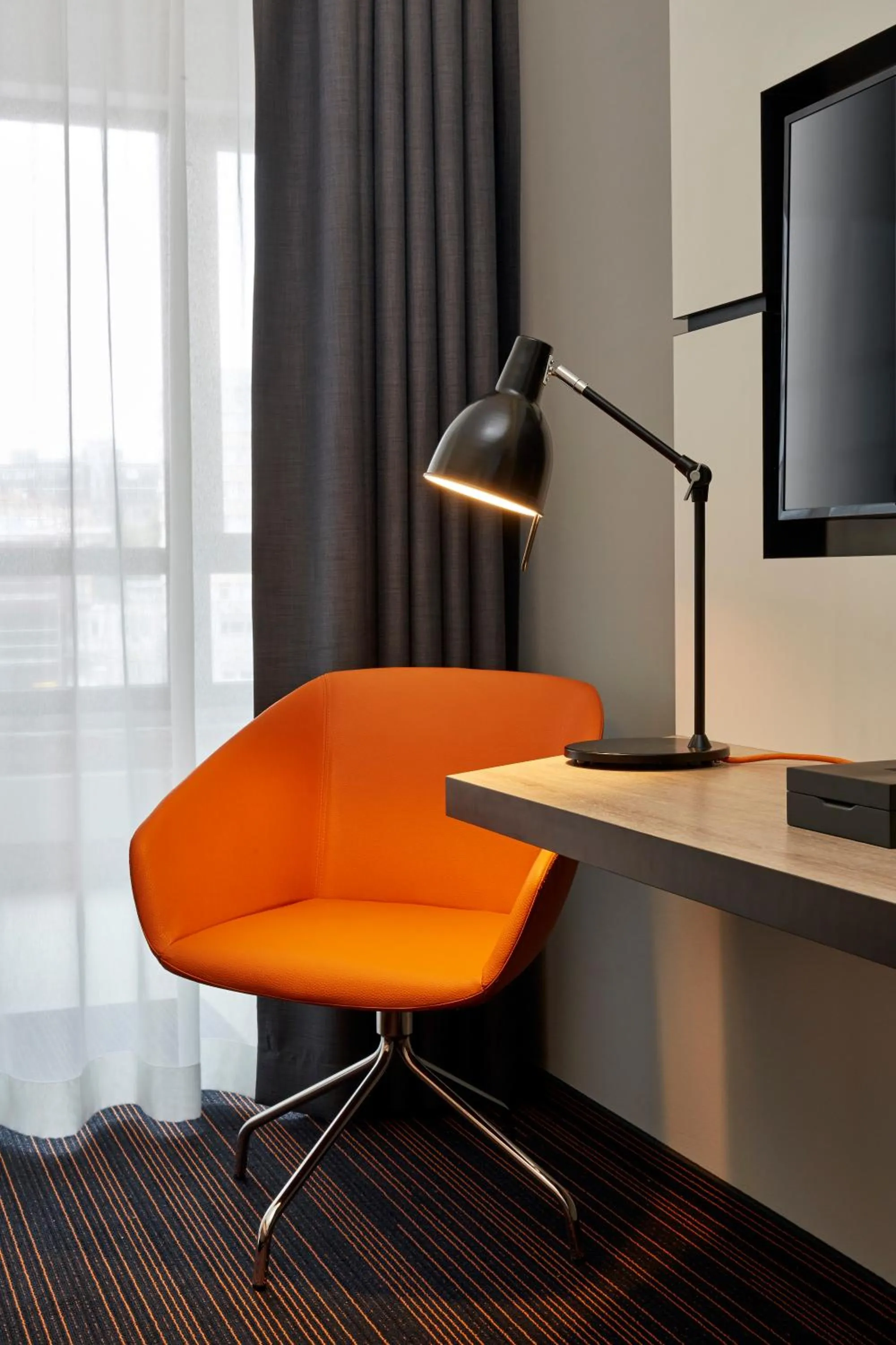 Photo of the whole room in HYPERION Hotel Hamburg City, Trademark Collection by Wyndham
