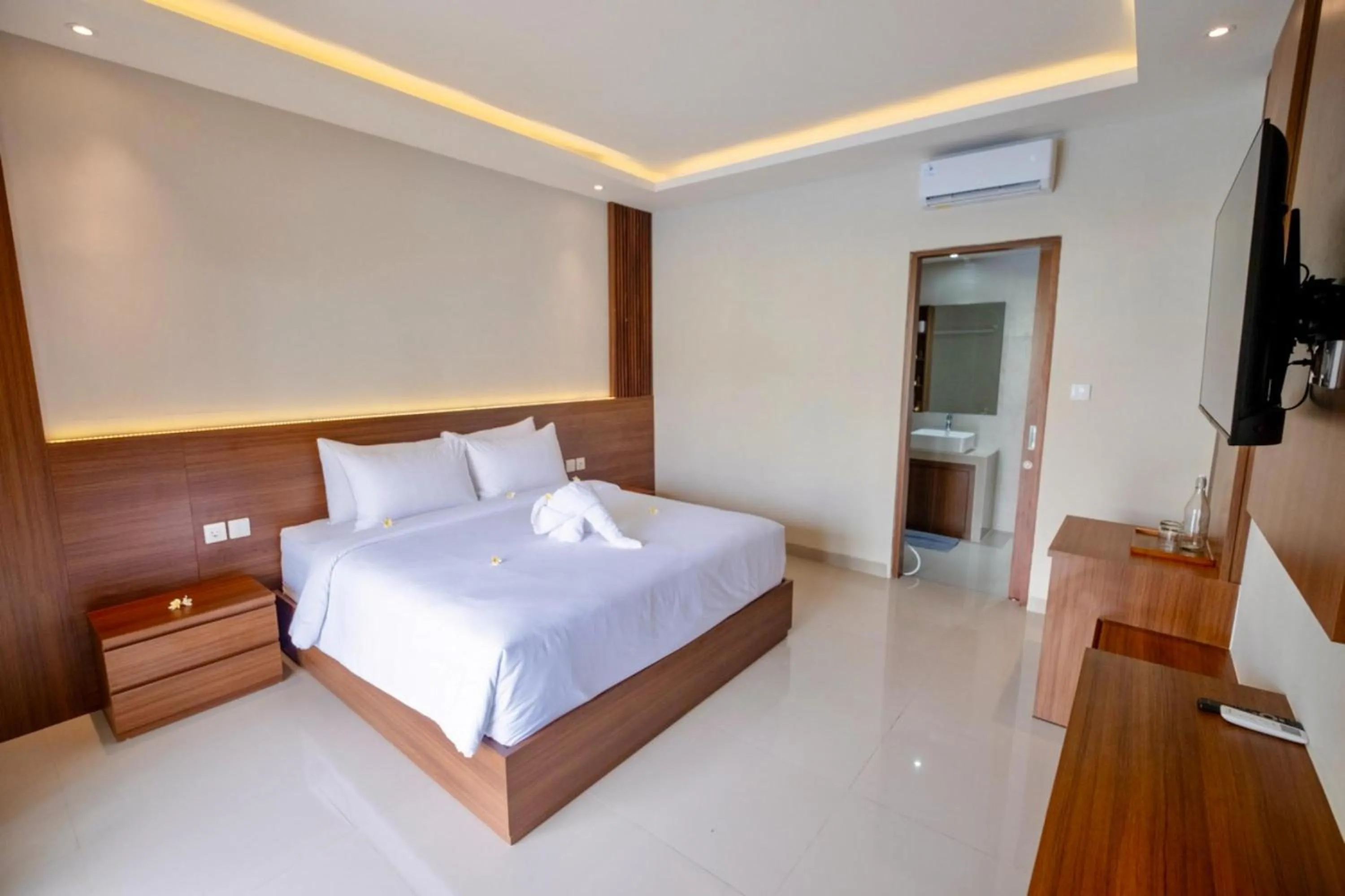 Bedroom, Bed in Puri Kaja House