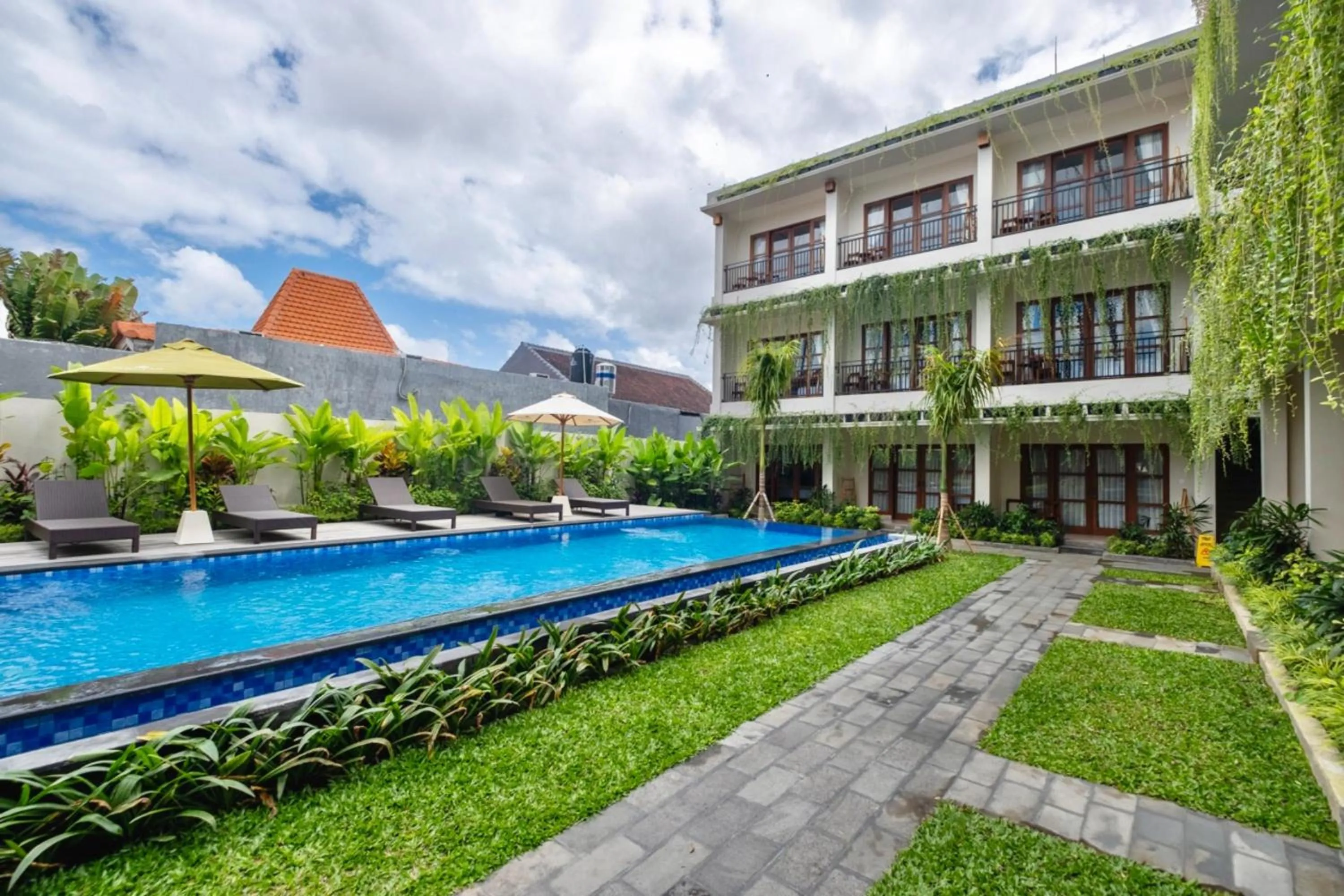 Property building in Puri Kaja House