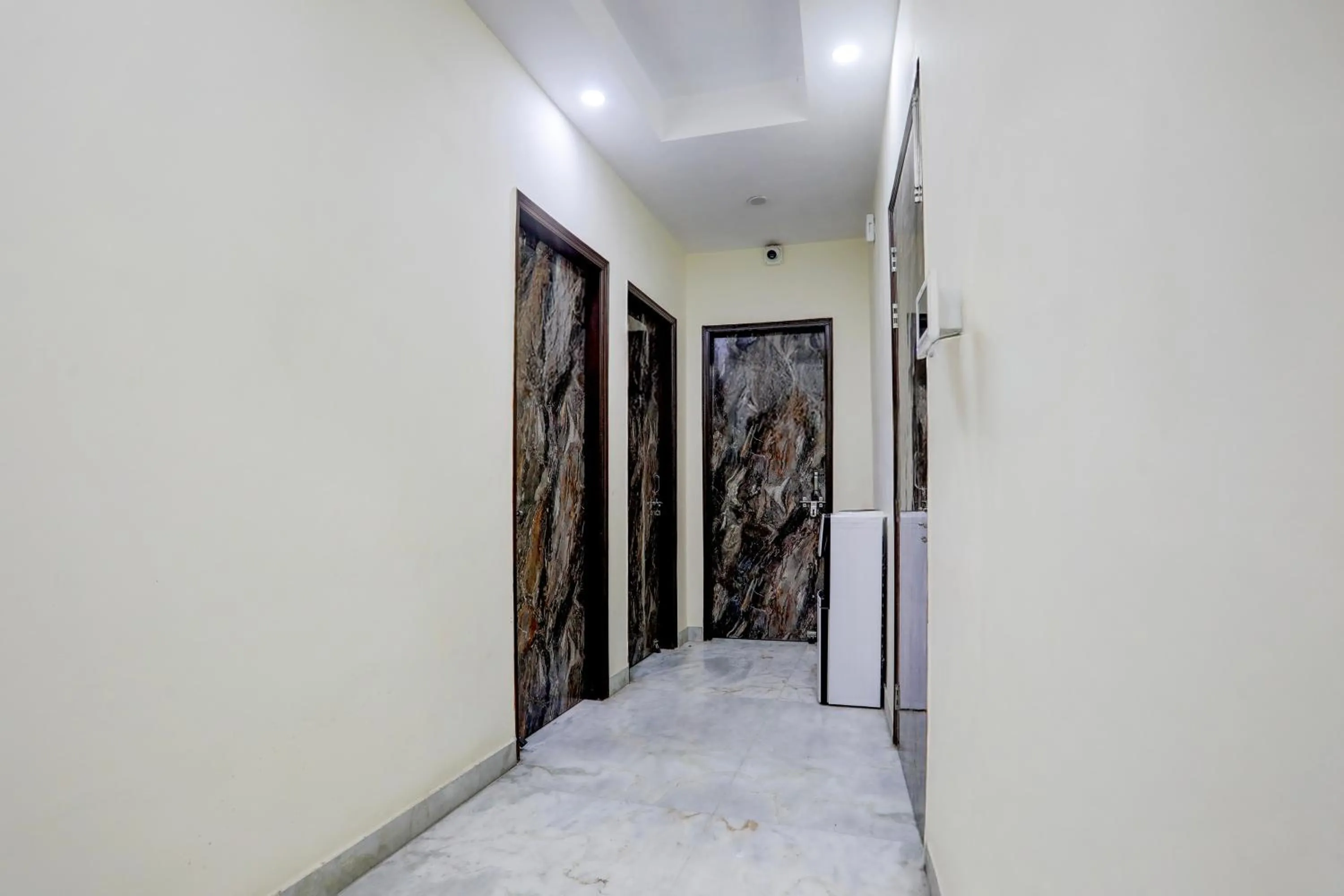 Hotel O Apna