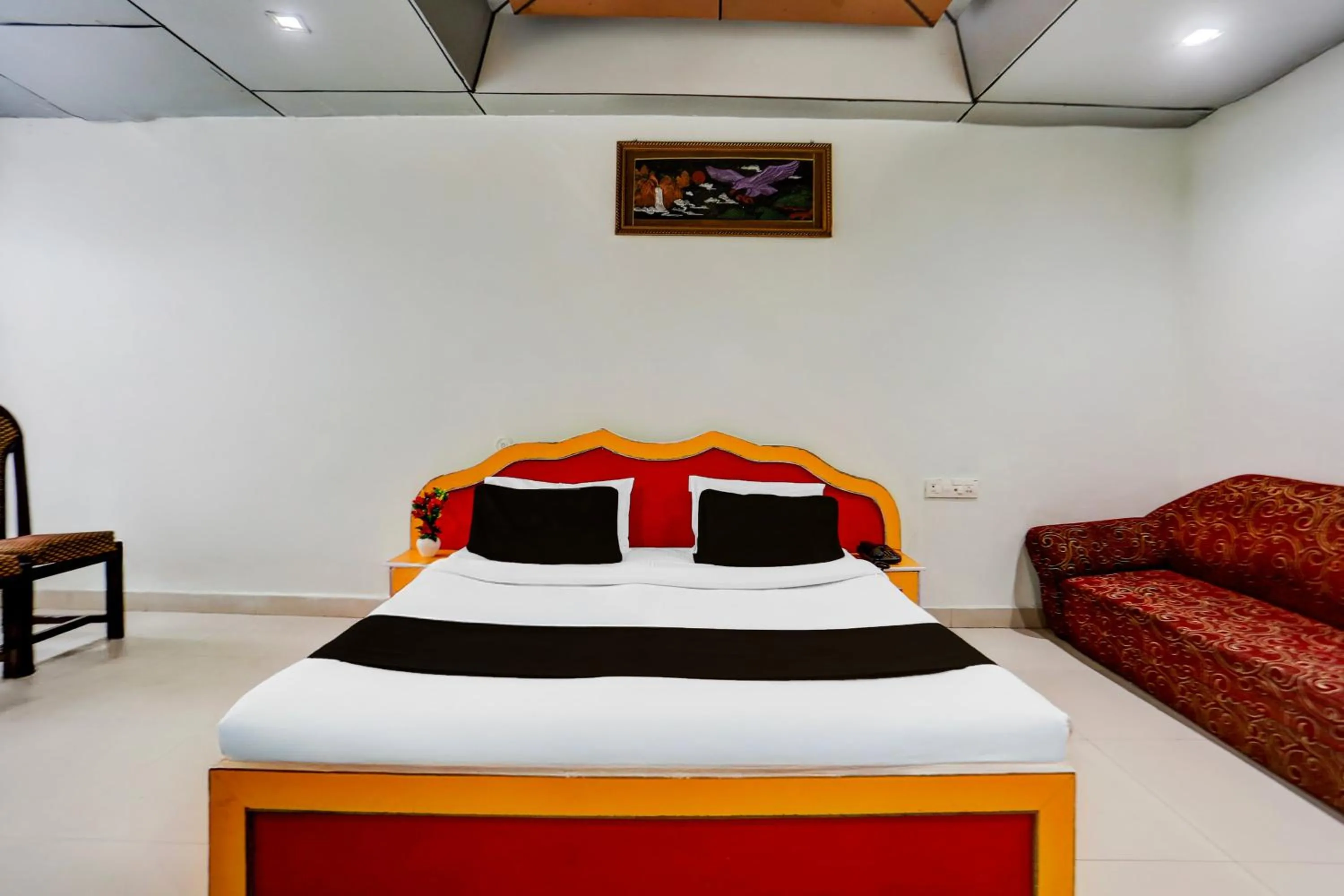 Collection O Nandanpura Sipri Bazar Formerly Hotel Highway Jhansi