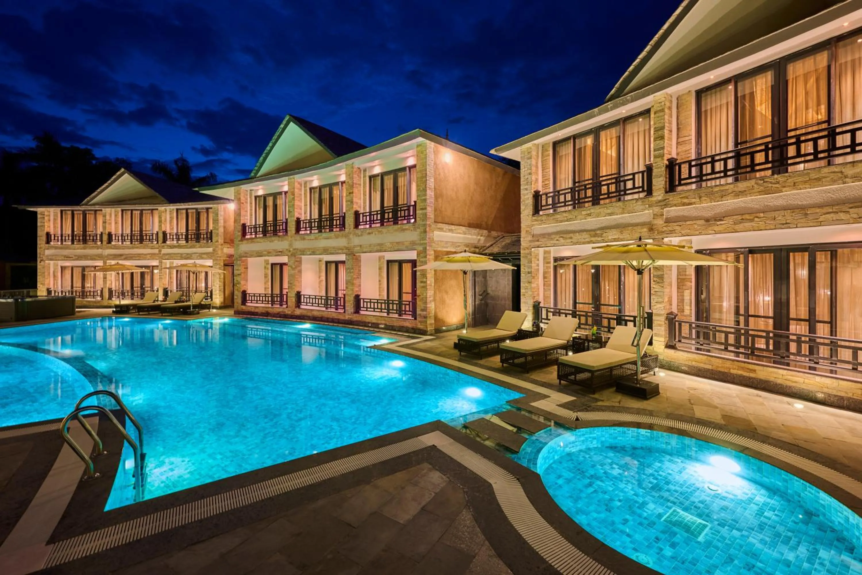 Swimming pool in Royal Tulip Chitwan Nepal