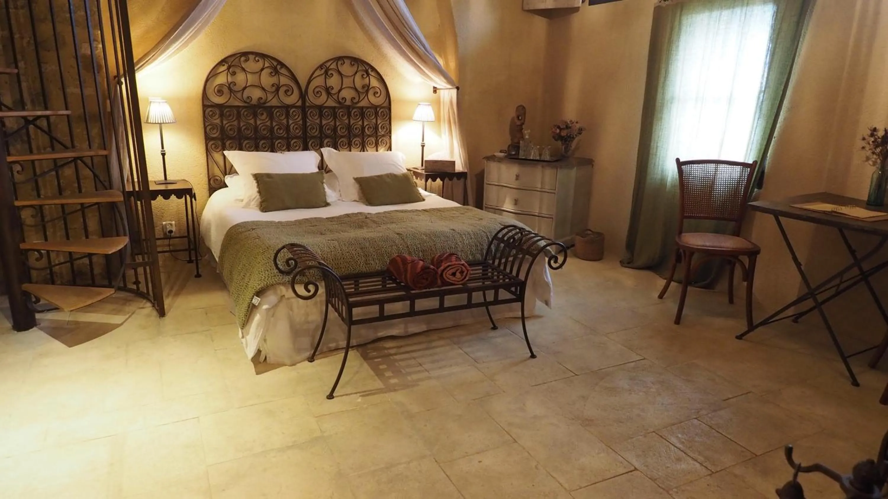 Duplex Suite in Le Clos Saint Saourde