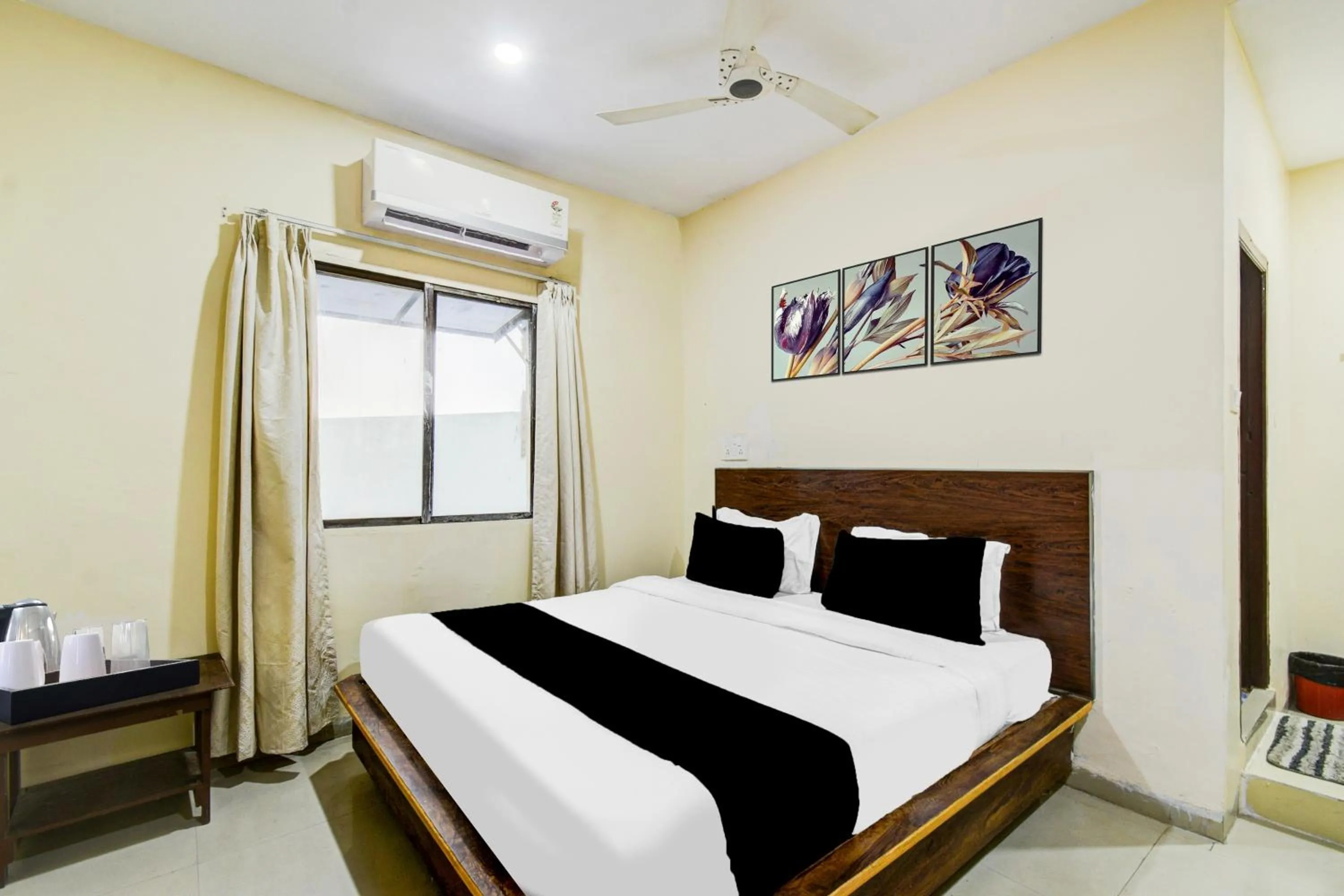 Super Collection O Abids Hyderabad Formerly Varaahi Inn
