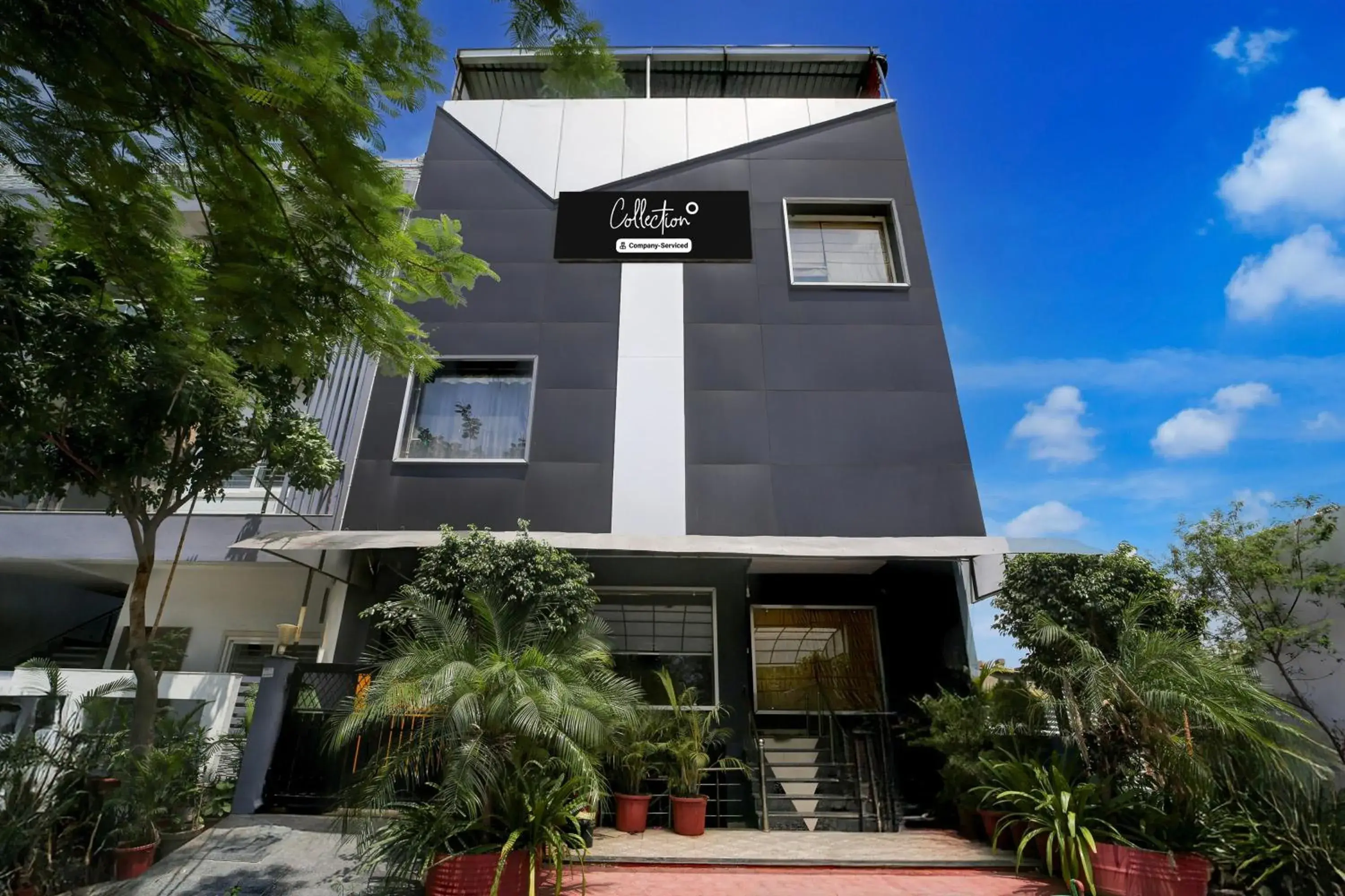 Super Collection O ISKCON Radha Govind Formerly Hotel Shivom Super Collection O ISKCON Radha Govind Formerly Hotel Shivom