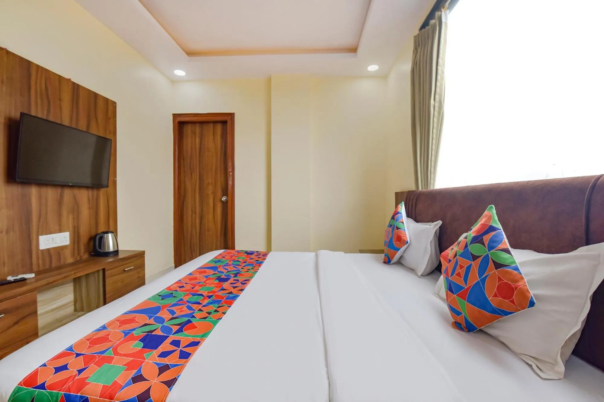 Bed in FabHotel Ballyfin Retreat