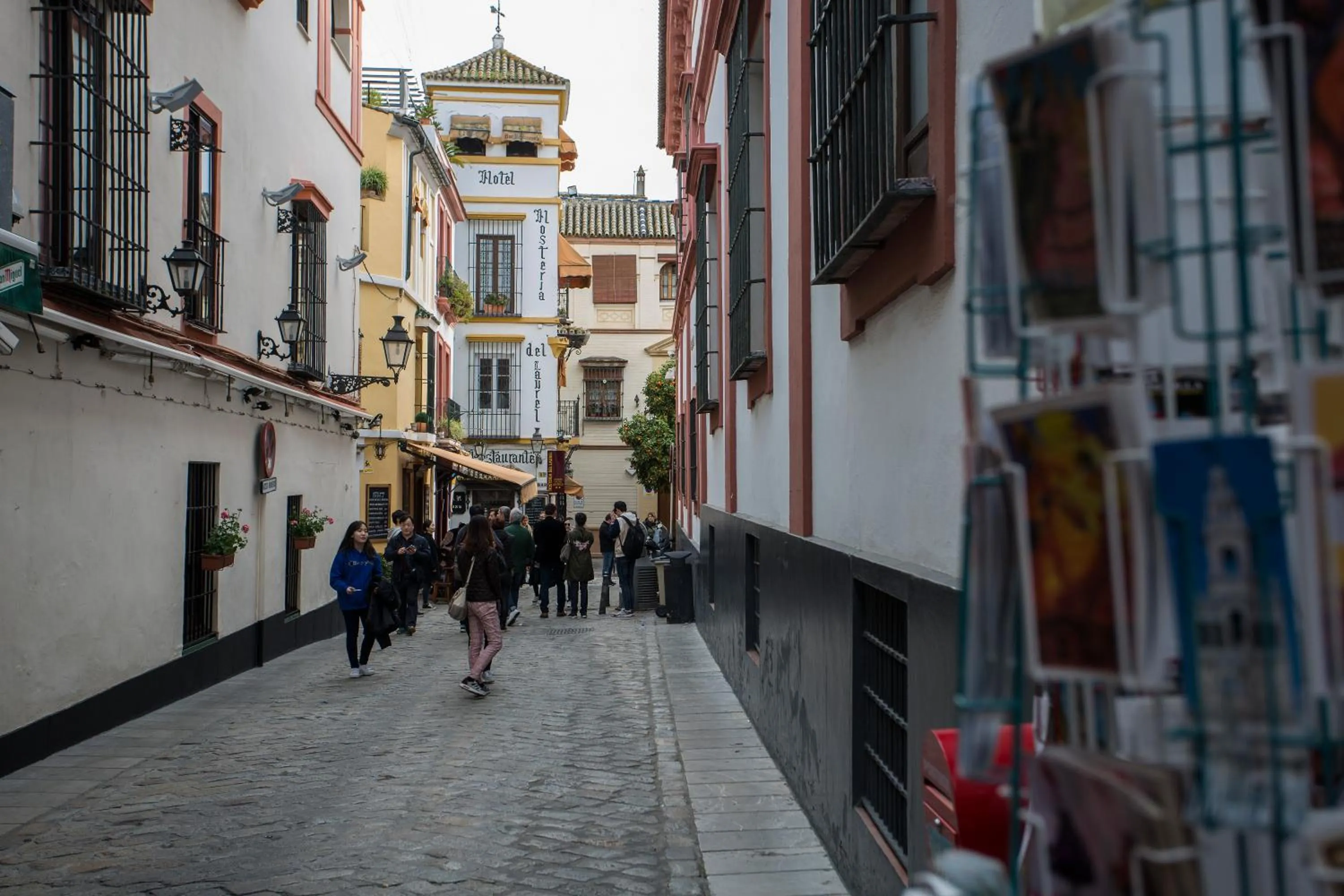 Neighbourhood, Neighborhood in Casual Don Juan Tenorio Sevilla