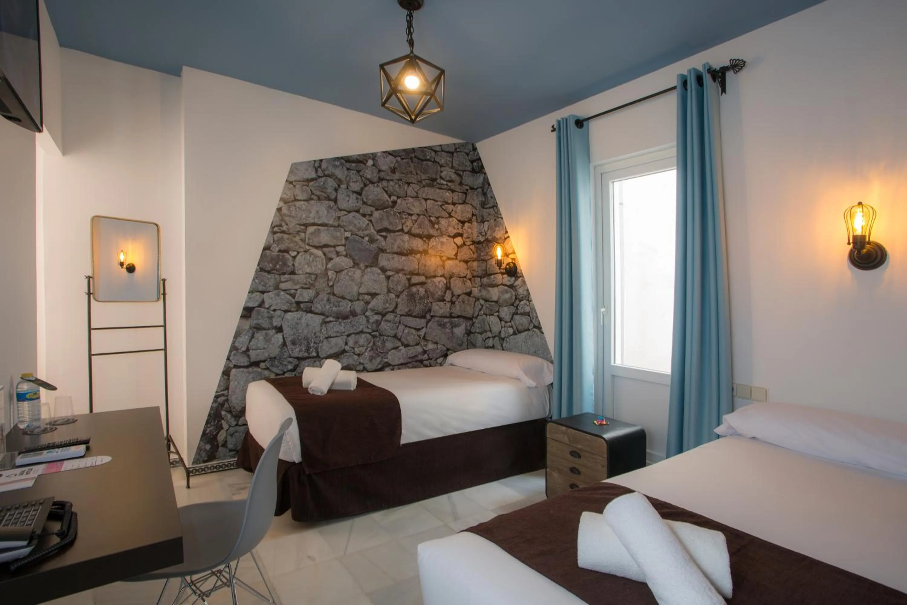 Bedroom in Casual Don Juan Tenorio Sevilla