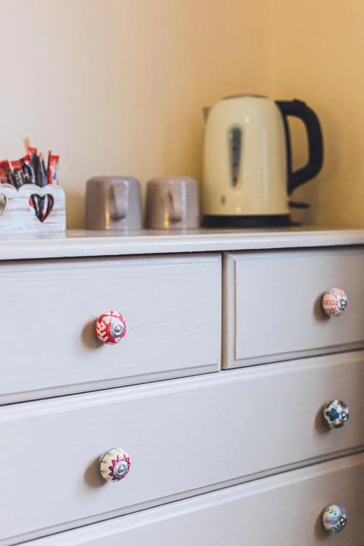 Coffee/tea facilities in Smarties Guest House