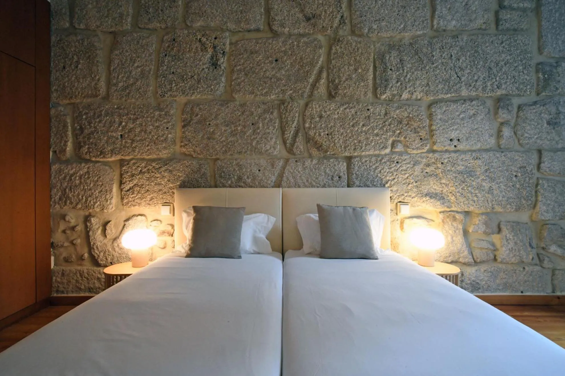 Bed in Spot Apartments Sao Bento