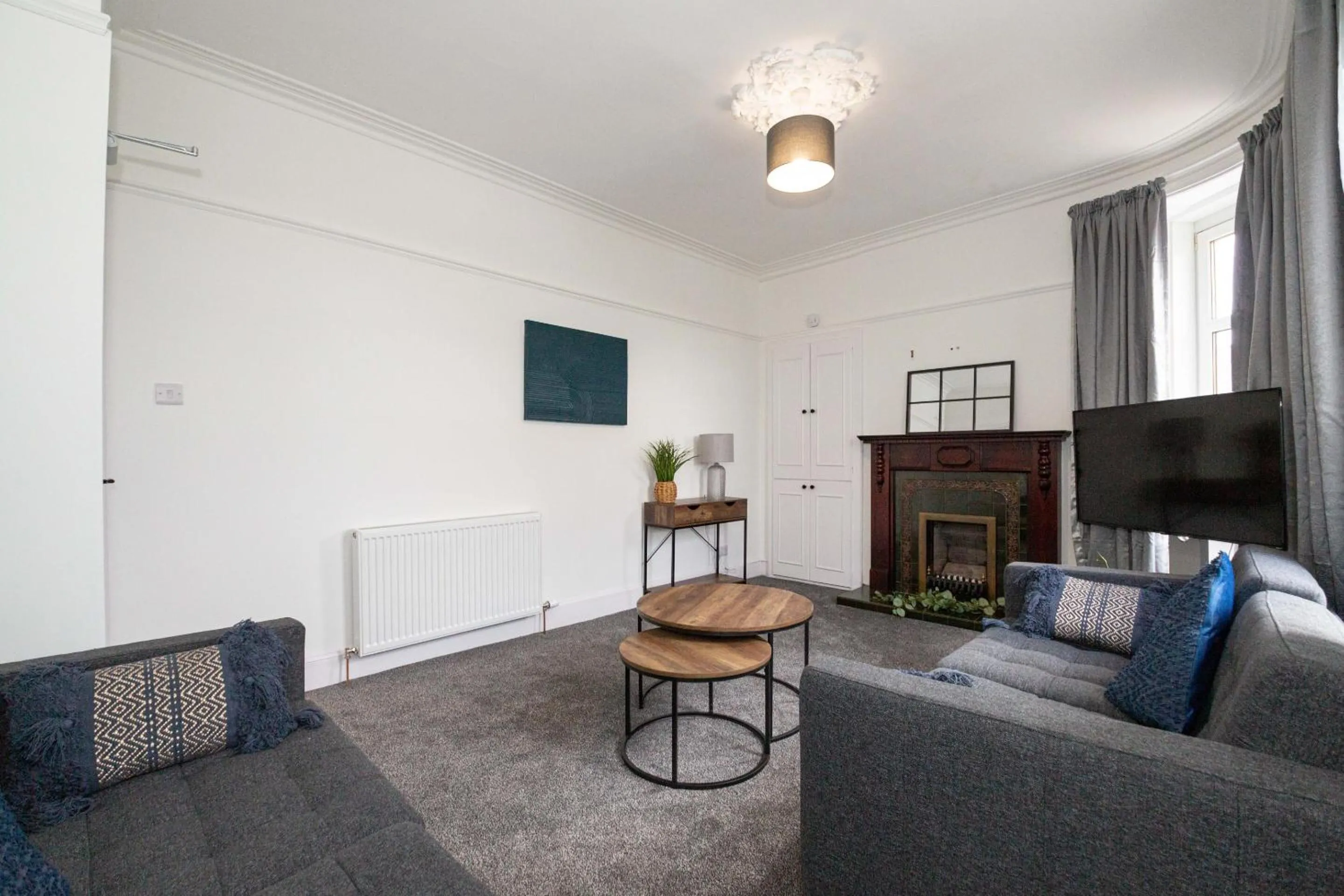Carnoustie Residence - SJA Stays - 3 Bed Apartment