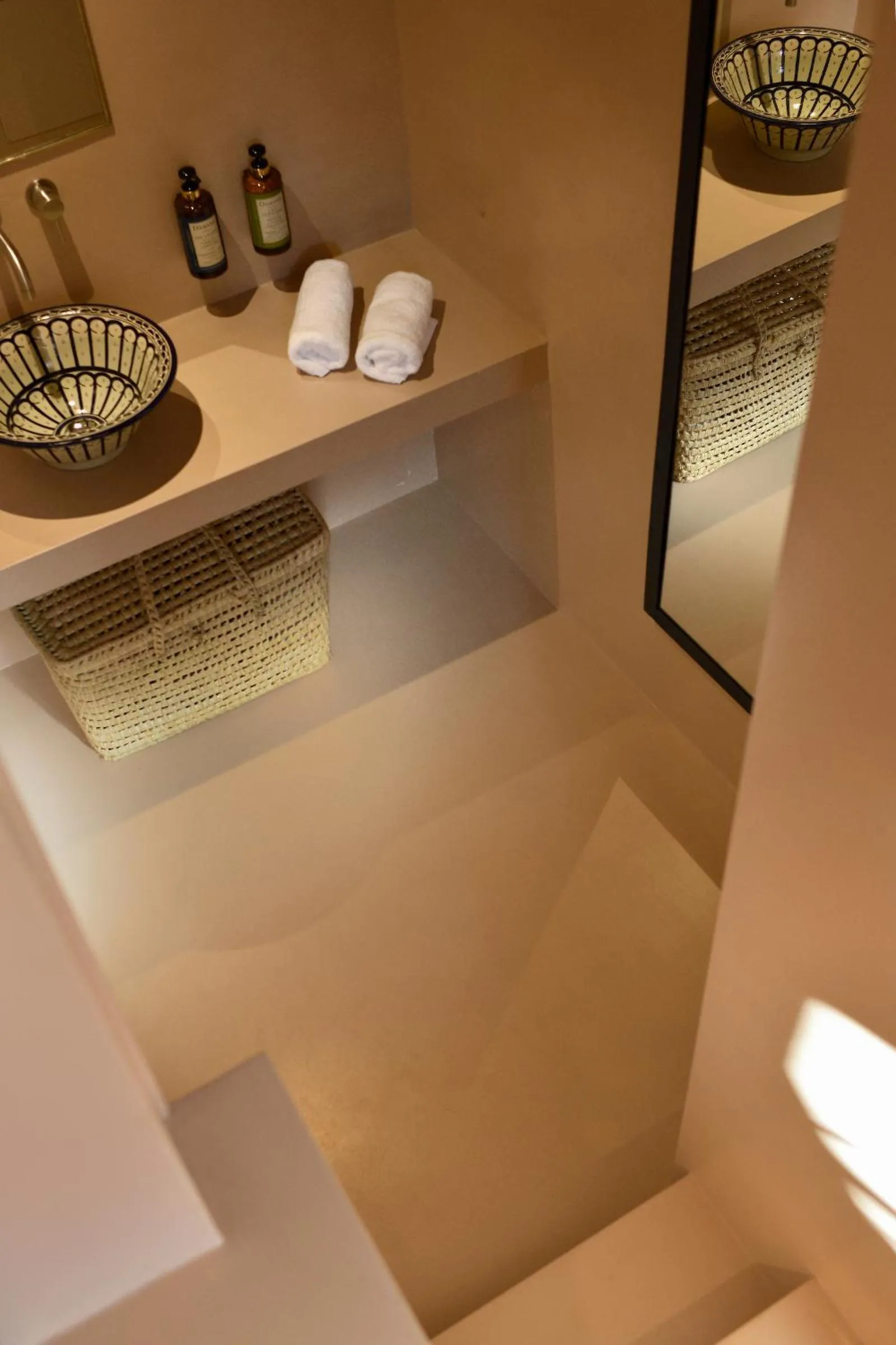 Bathroom in Terra Verde Oia by K&K